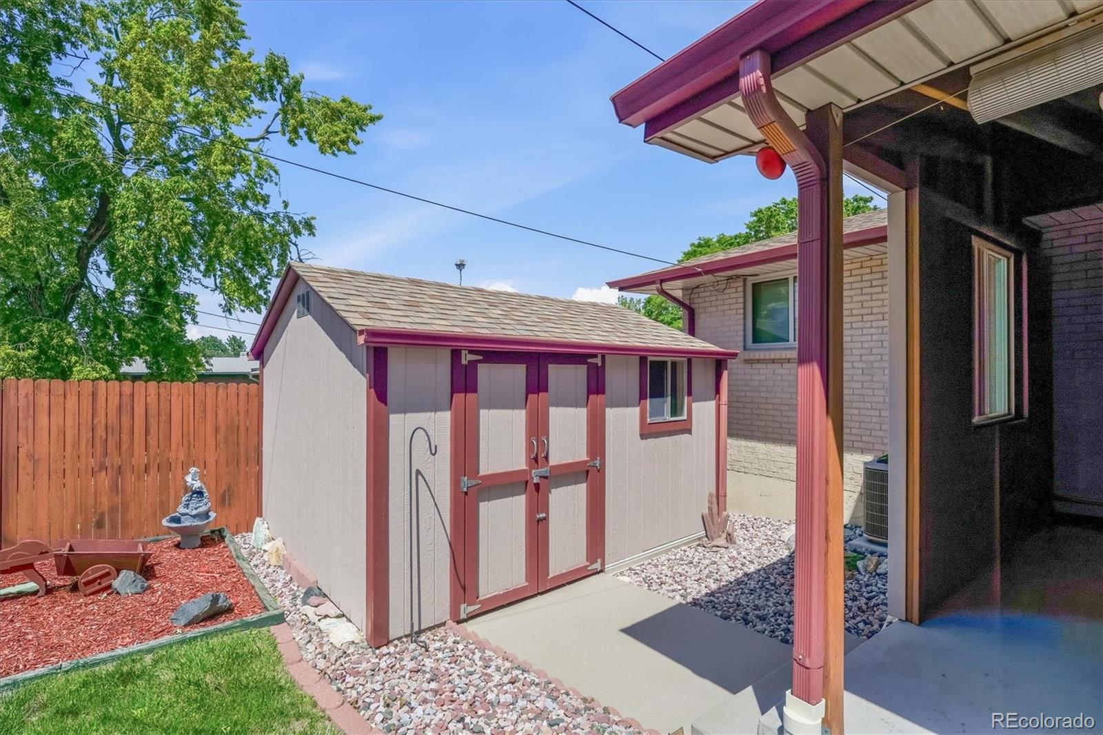 MLS Image #18 for 8239  loretta drive,denver, Colorado