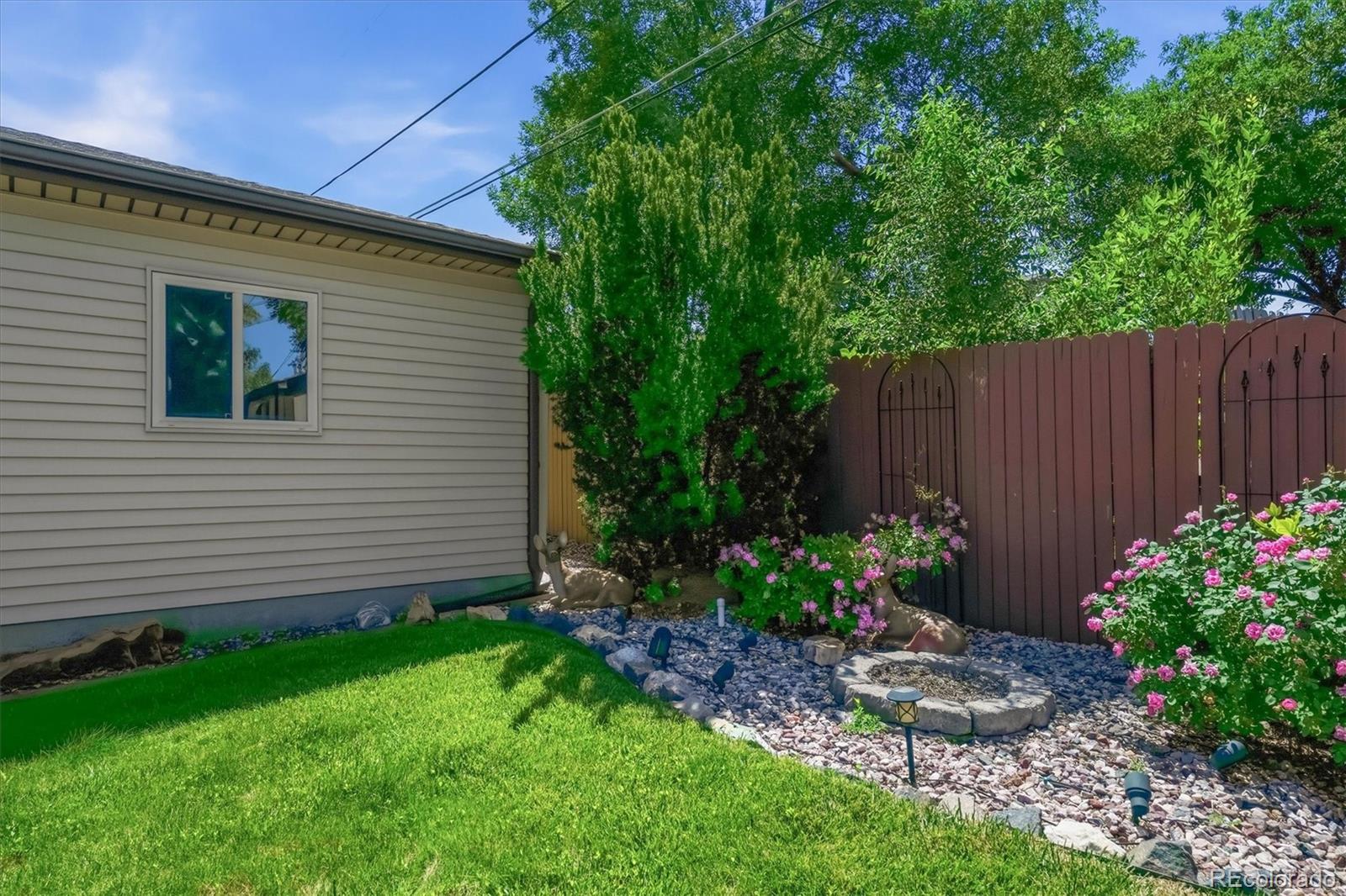 MLS Image #19 for 8239  loretta drive,denver, Colorado