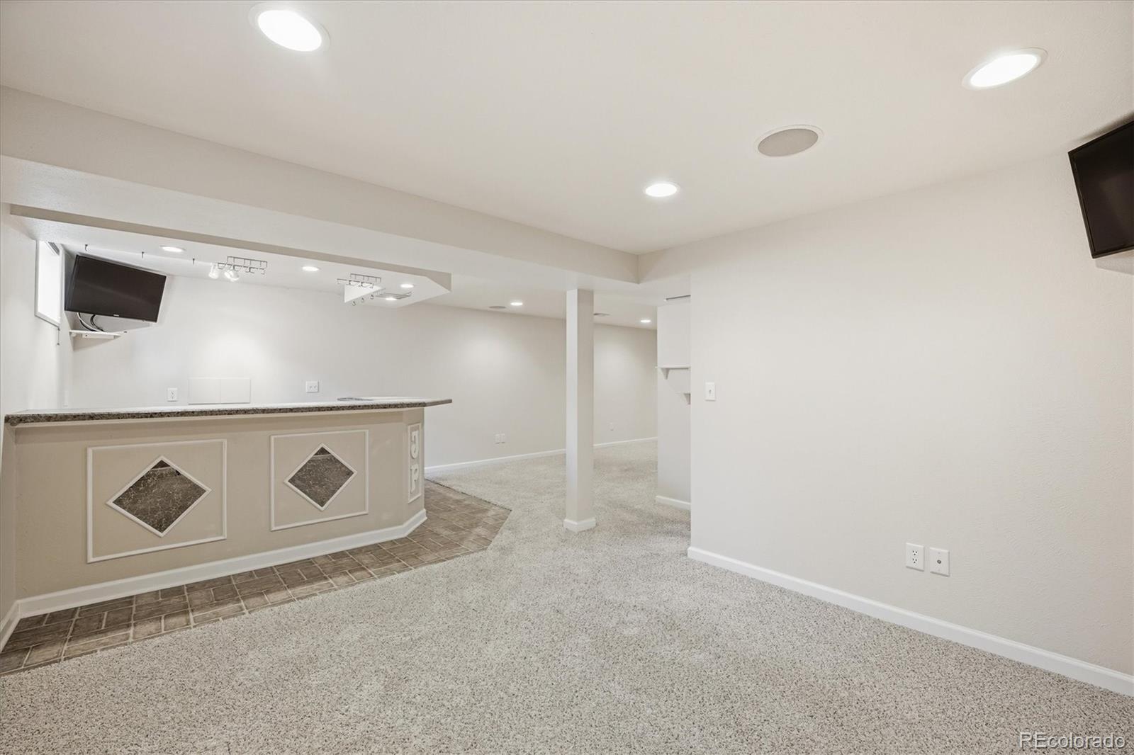 MLS Image #24 for 8239  loretta drive,denver, Colorado