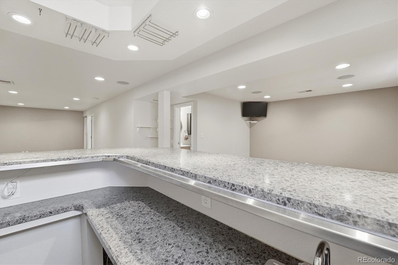 MLS Image #28 for 8239  loretta drive,denver, Colorado