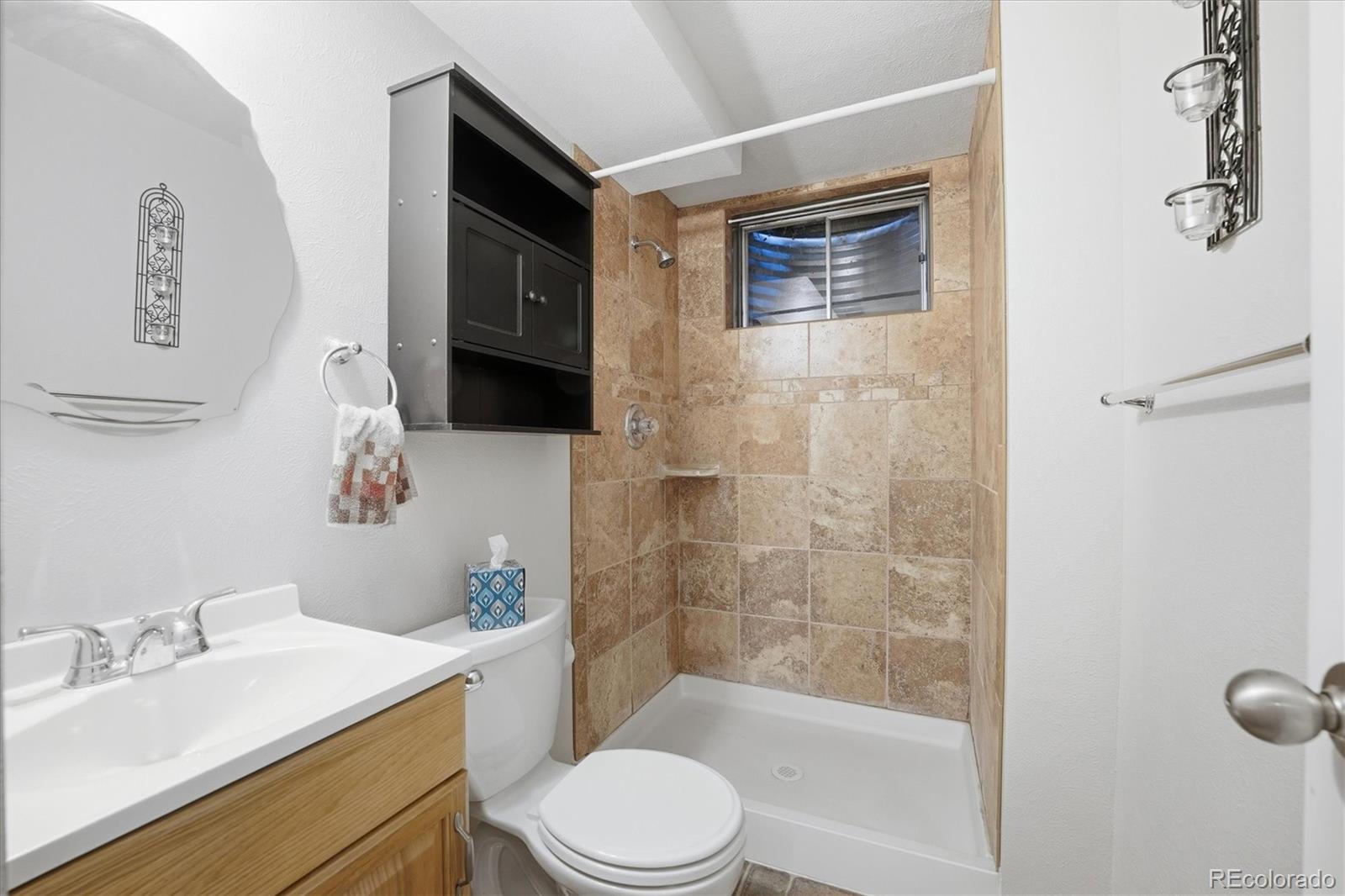 MLS Image #33 for 8239  loretta drive,denver, Colorado