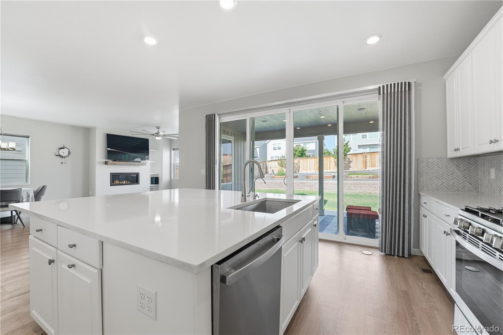 MLS Image #13 for 13365  big iron lane,parker, Colorado