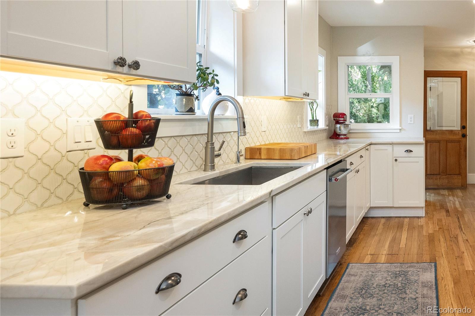 MLS Image #13 for 1325  bellaire street,denver, Colorado