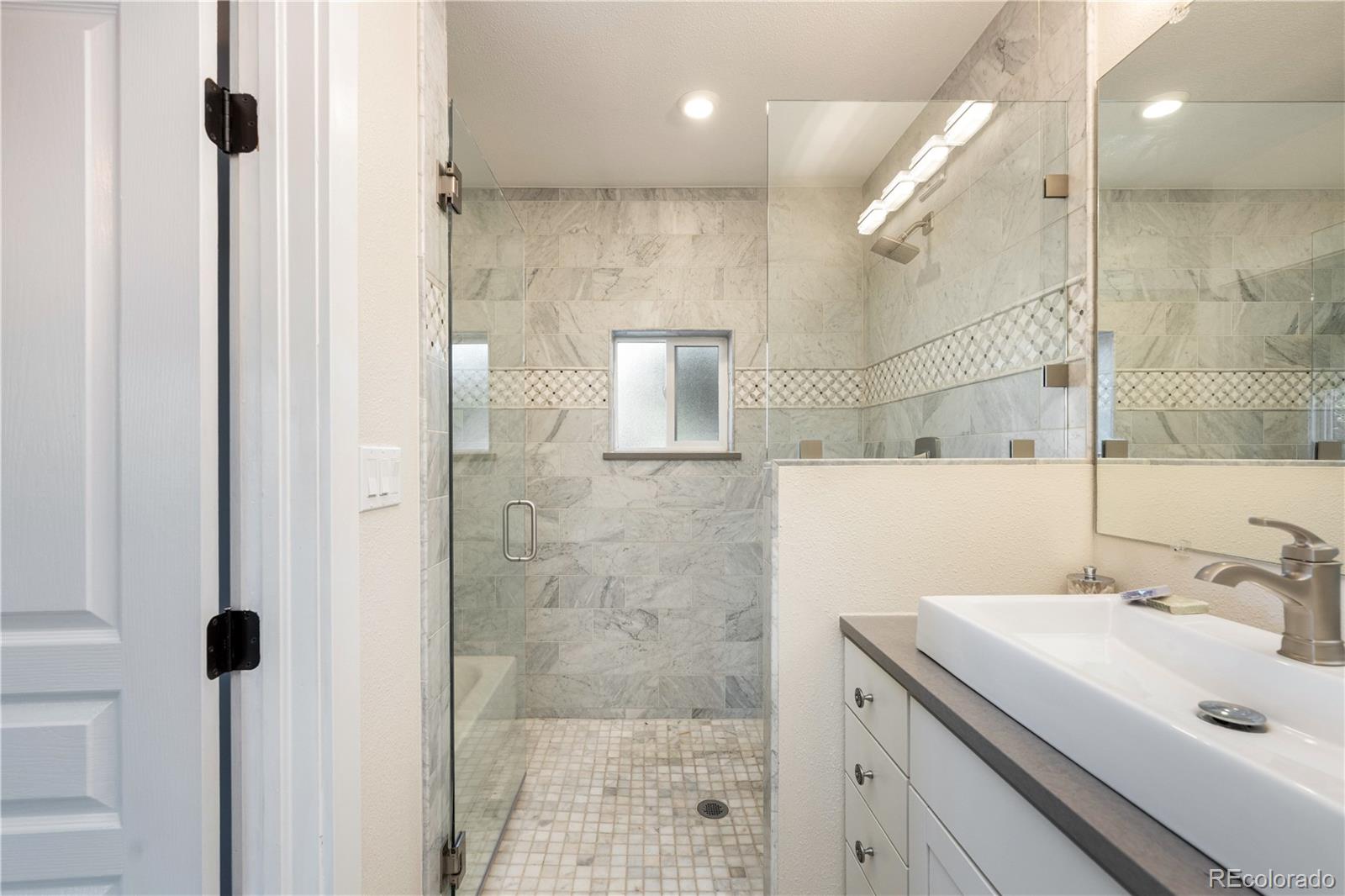 MLS Image #16 for 1325  bellaire street,denver, Colorado