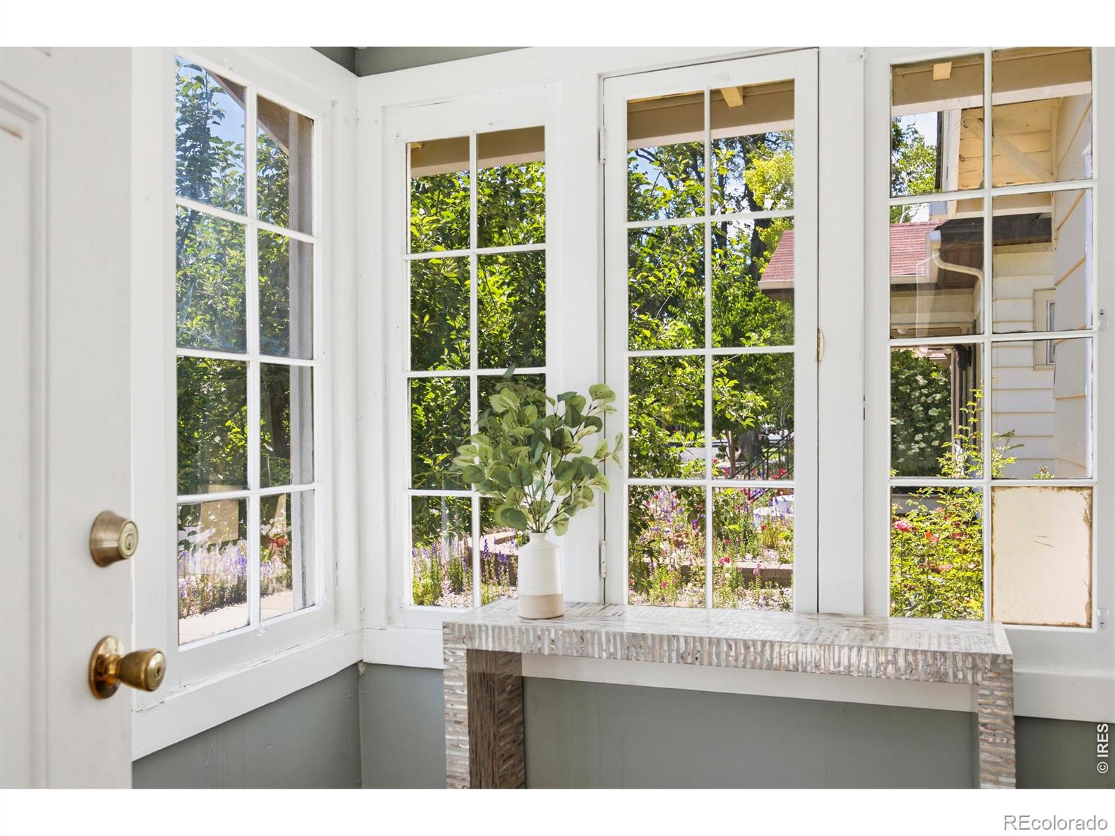 MLS Image #4 for 557 e 9th street,loveland, Colorado