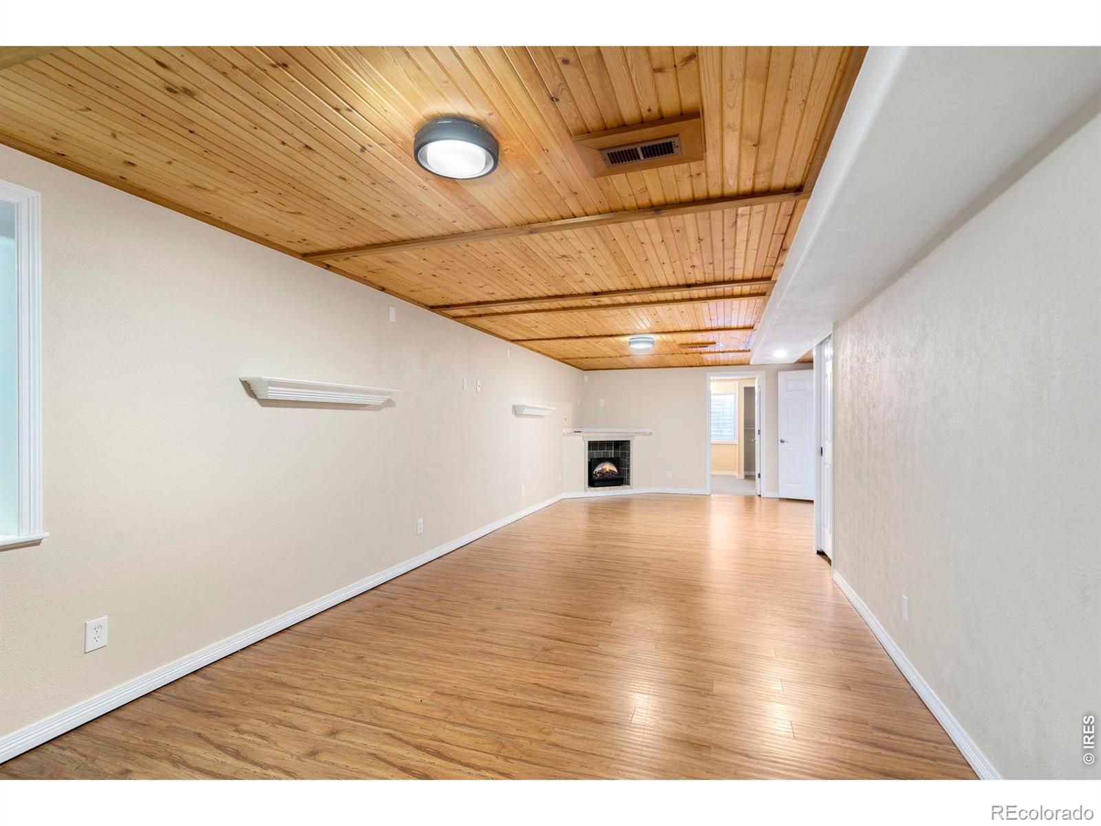 MLS Image #18 for 526  dunraven drive,fort collins, Colorado
