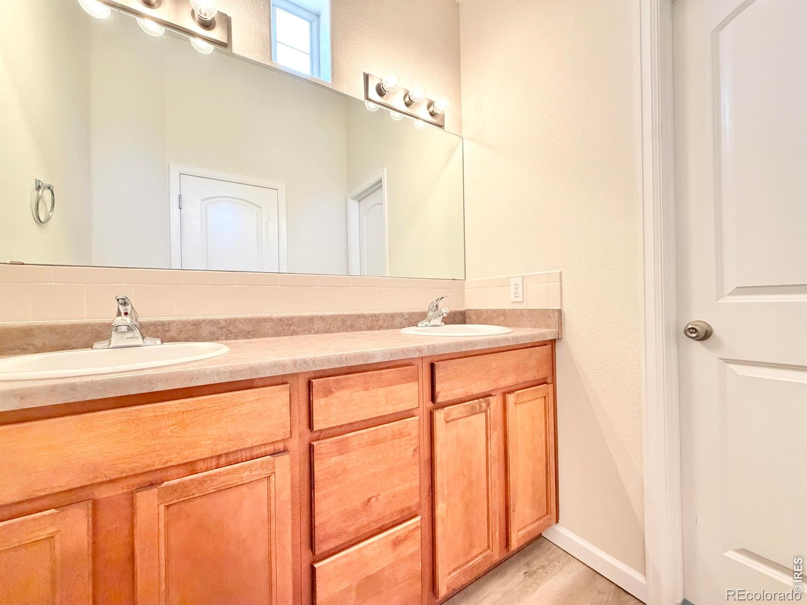 MLS Image #12 for 1620  ponderosa court,fort lupton, Colorado