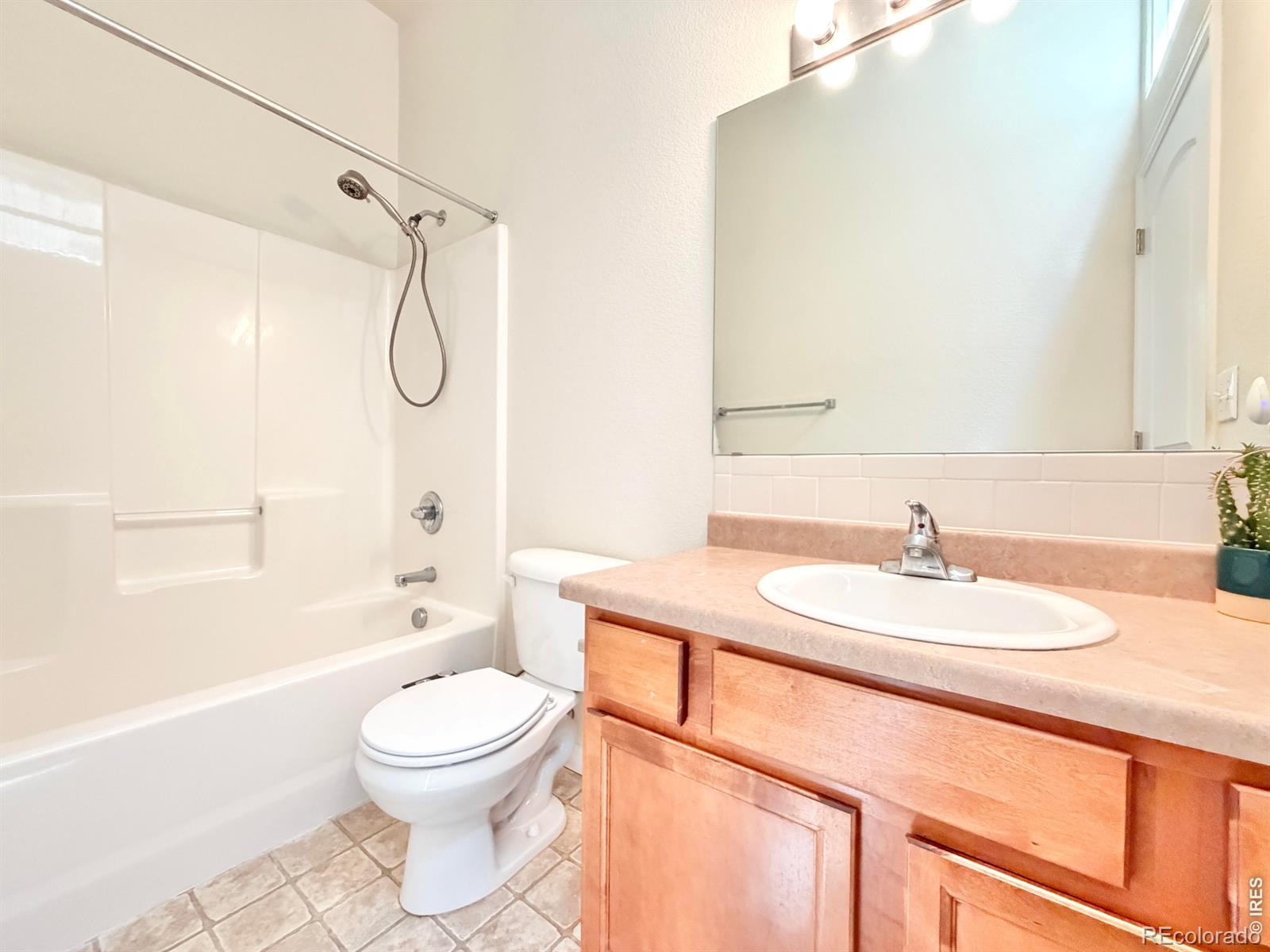MLS Image #15 for 1620  ponderosa court,fort lupton, Colorado