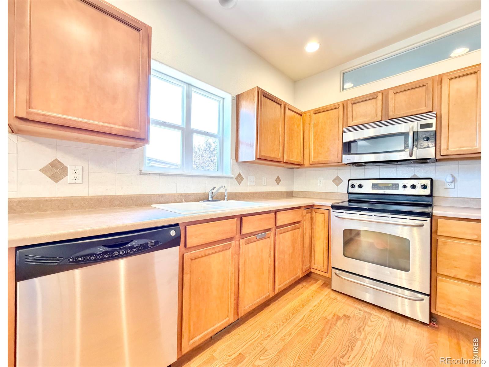 MLS Image #5 for 1620  ponderosa court,fort lupton, Colorado