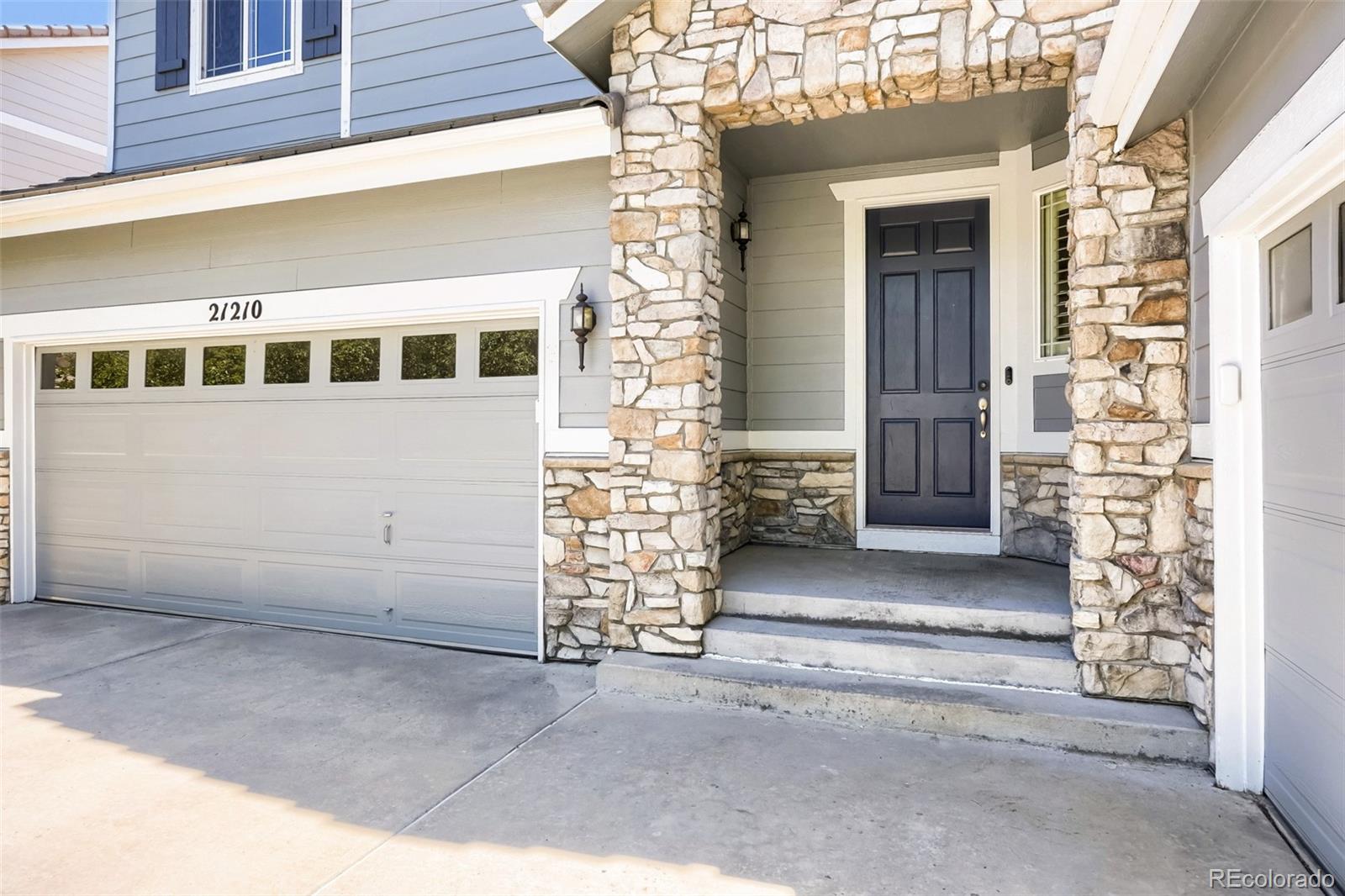 MLS Image #2 for 21210 e bellewood drive,aurora, Colorado