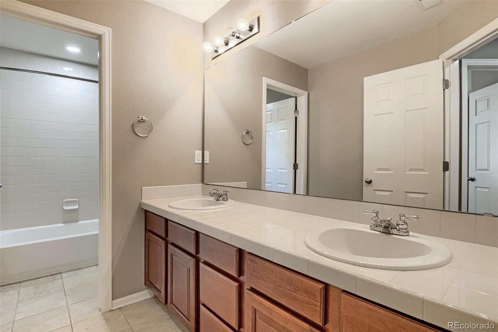 MLS Image #29 for 21210 e bellewood drive,aurora, Colorado