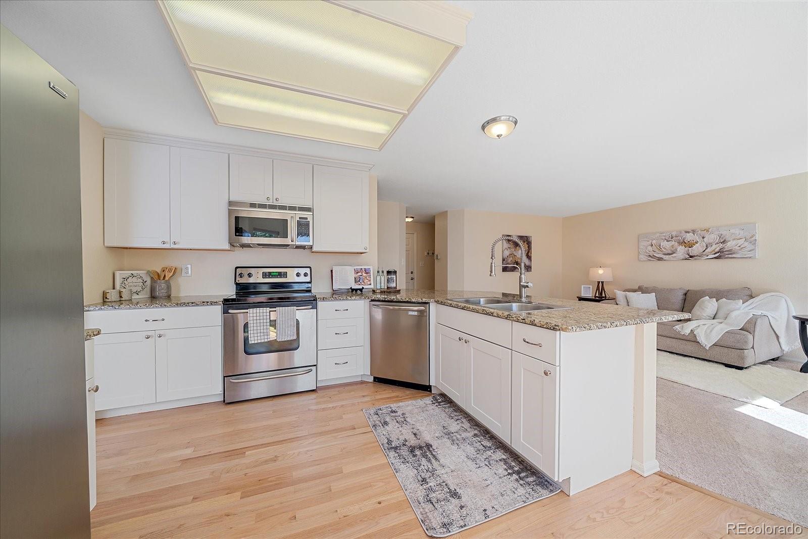MLS Image #10 for 13404  raritan way,denver, Colorado
