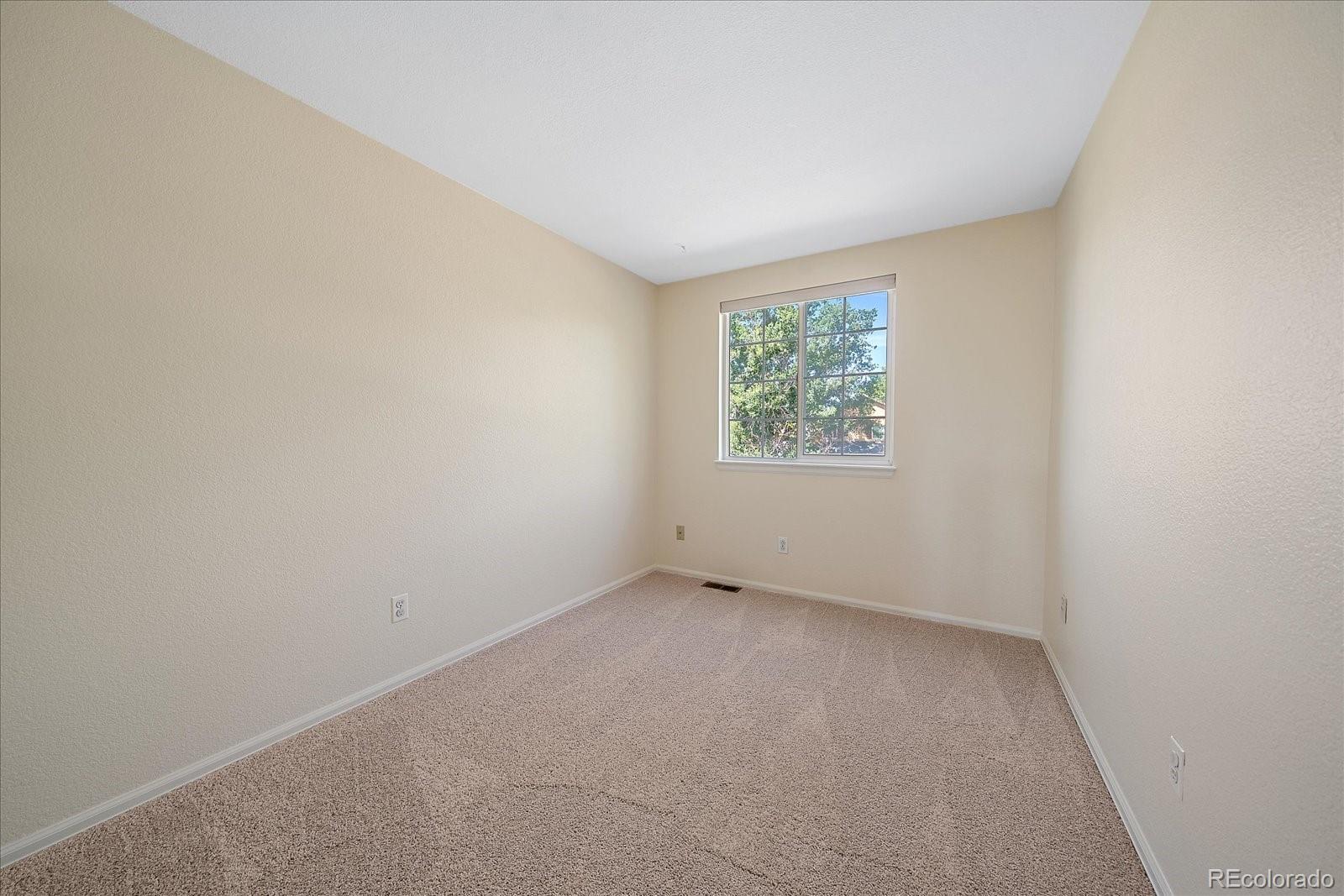 MLS Image #17 for 13404  raritan way,denver, Colorado