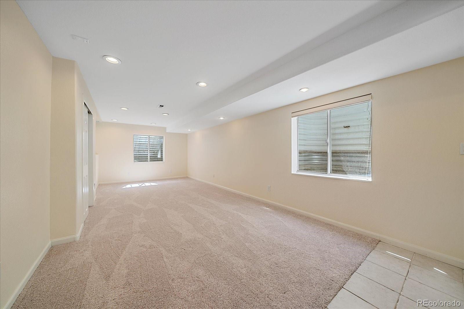 MLS Image #20 for 13404  raritan way,denver, Colorado