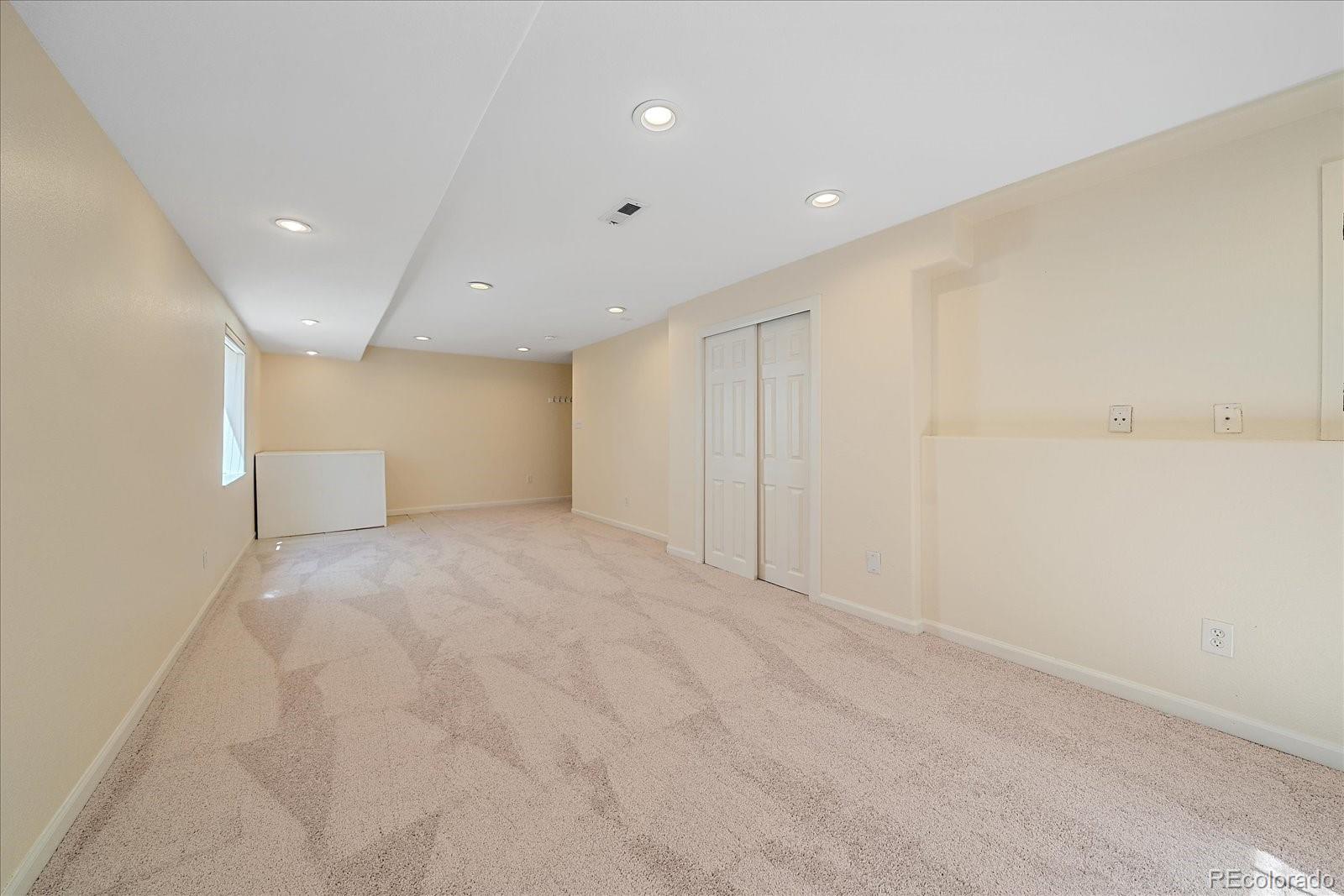 MLS Image #21 for 13404  raritan way,denver, Colorado