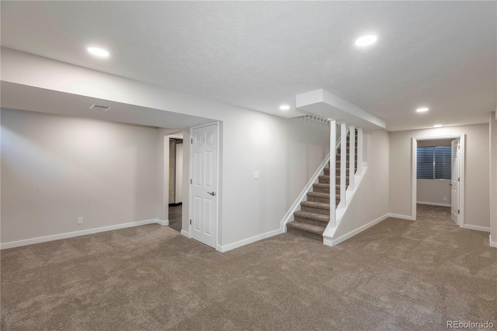 MLS Image #14 for 7230 w yale avenue,denver, Colorado