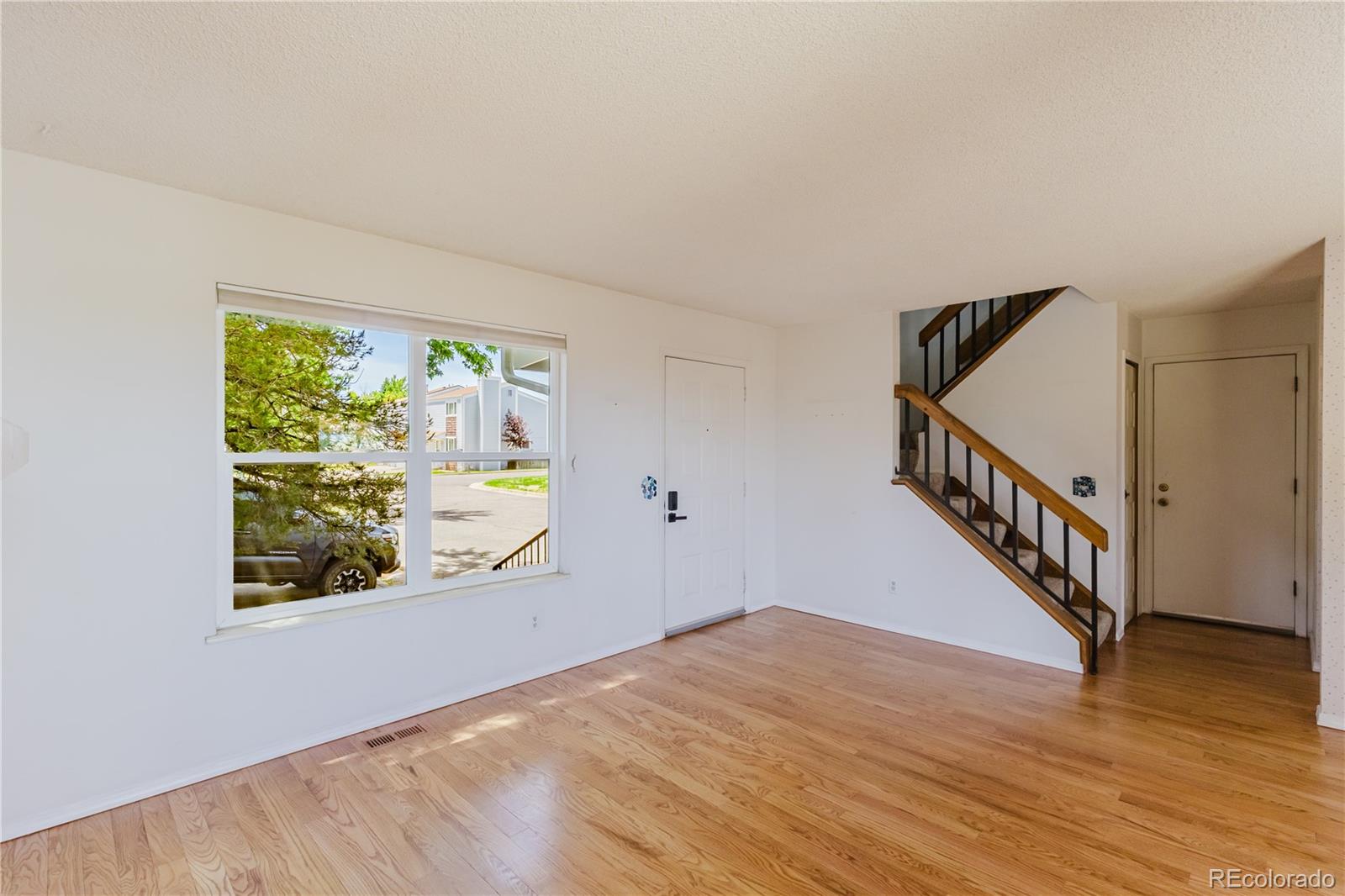 MLS Image #3 for 15958 e radcliff place a,aurora, Colorado