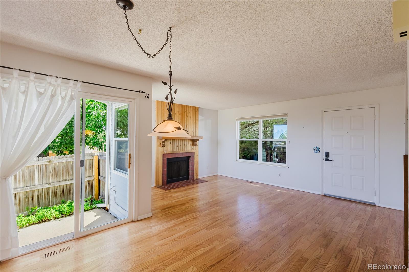 MLS Image #4 for 15958 e radcliff place a,aurora, Colorado