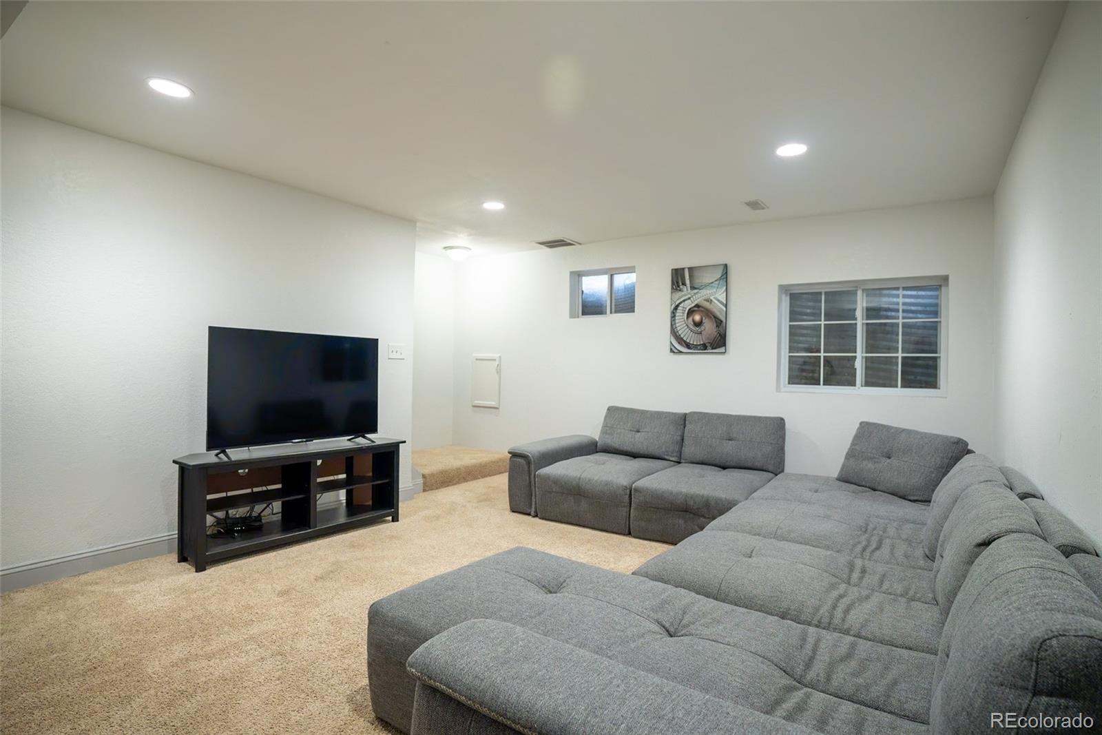 MLS Image #15 for 4107 s rifle way,aurora, Colorado
