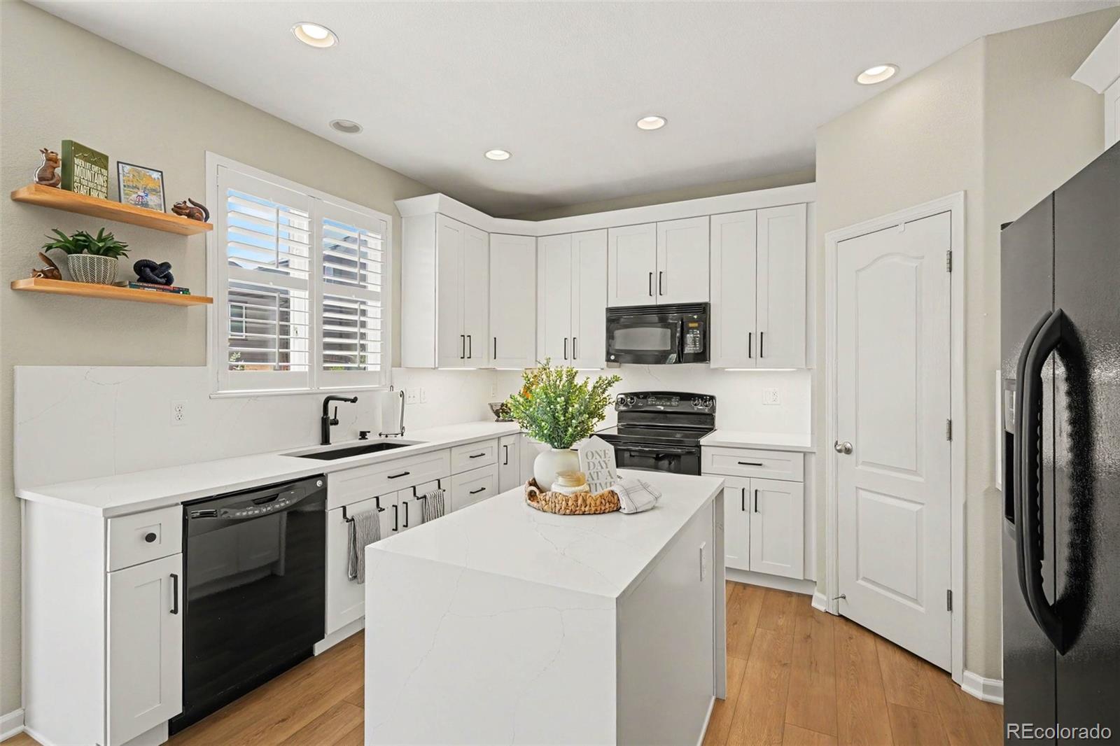 MLS Image #3 for 7808  sabino lane,castle rock, Colorado