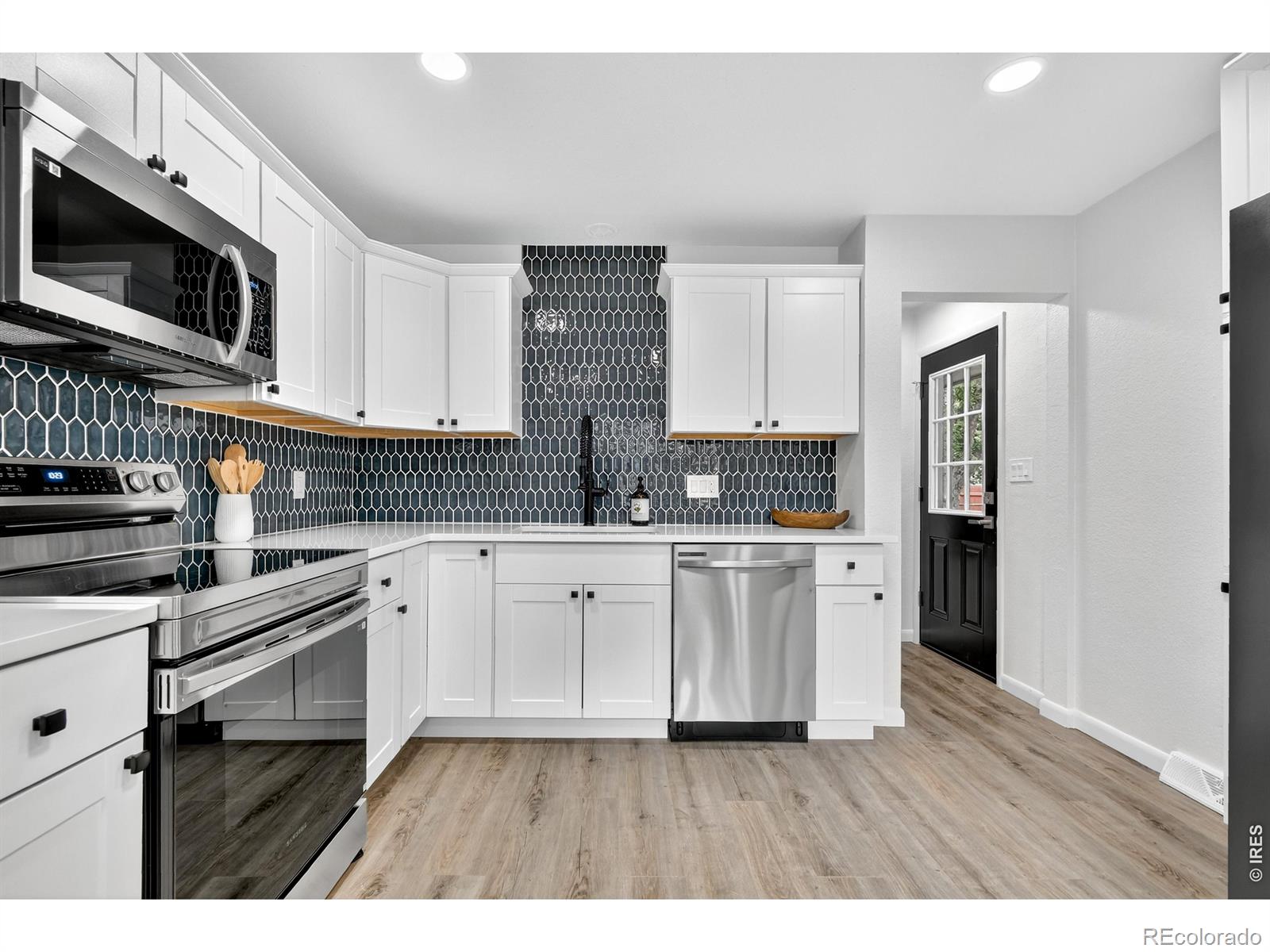 MLS Image #16 for 610  california avenue,loveland, Colorado
