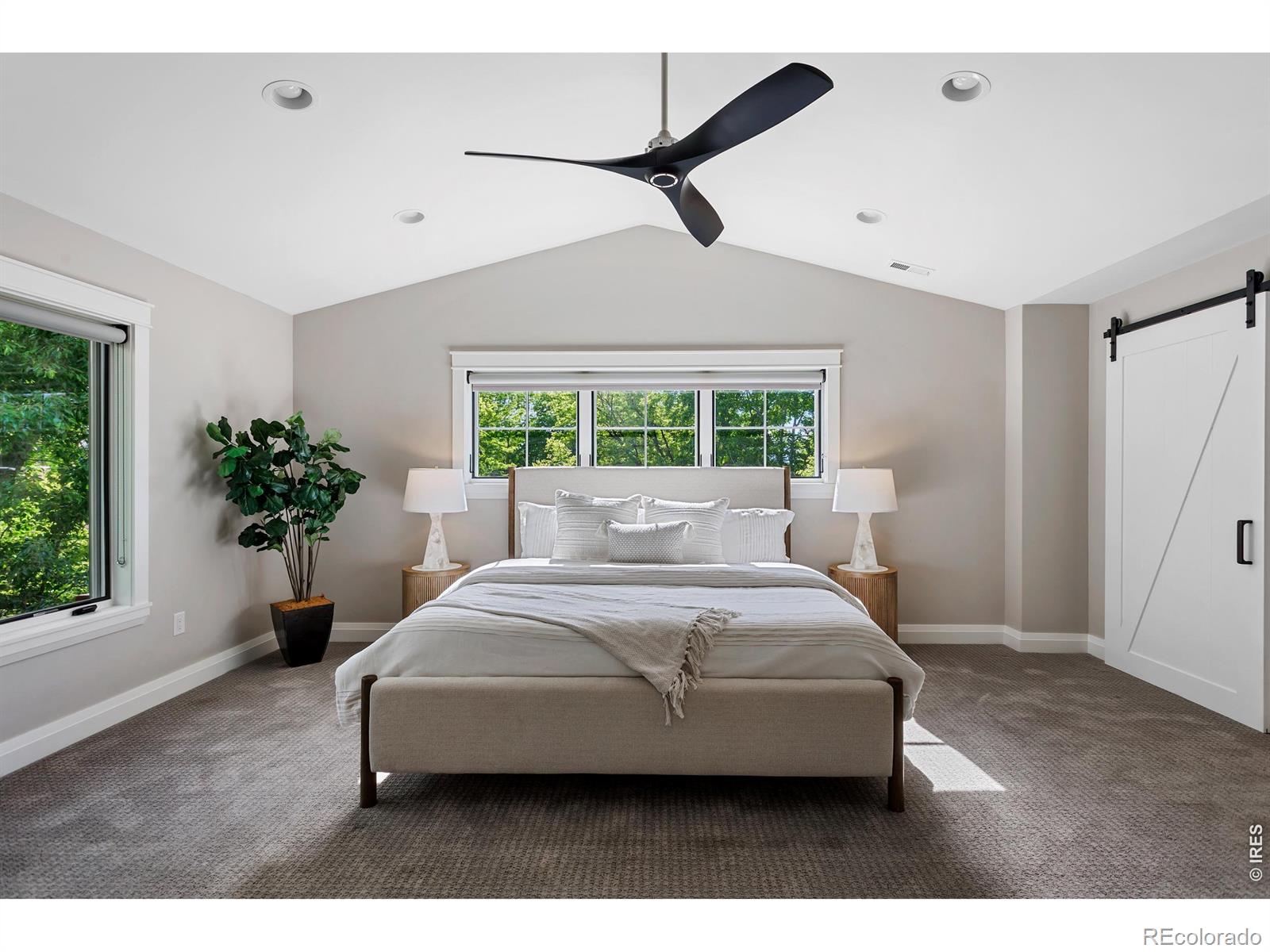 MLS Image #18 for 1346 s gaylord street,denver, Colorado