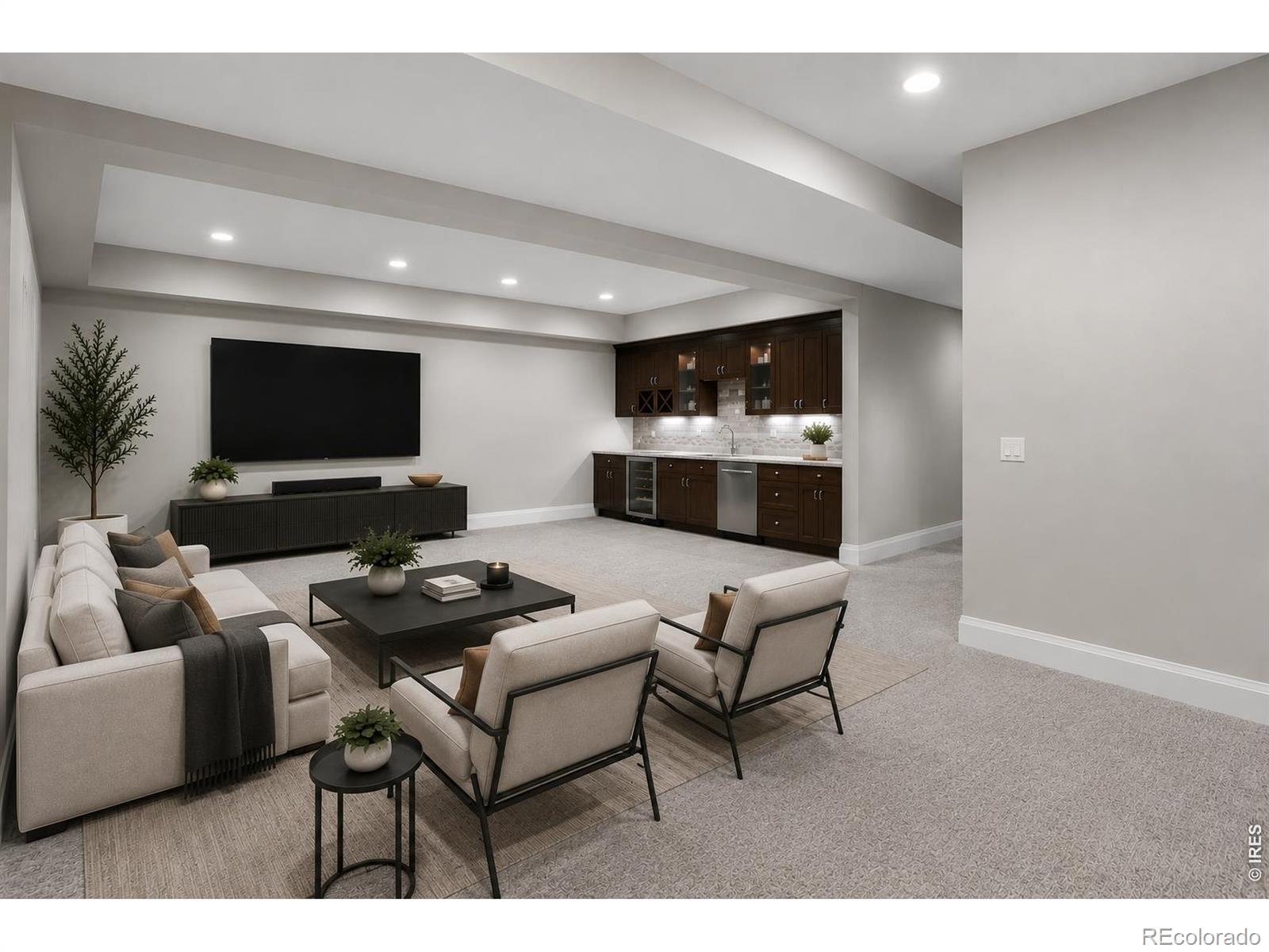 MLS Image #28 for 1346 s gaylord street,denver, Colorado