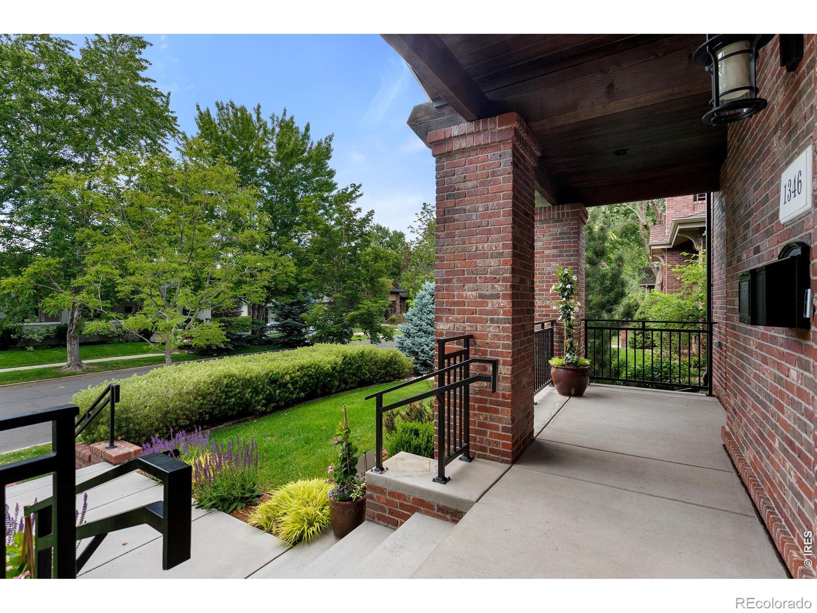 MLS Image #36 for 1346 s gaylord street,denver, Colorado
