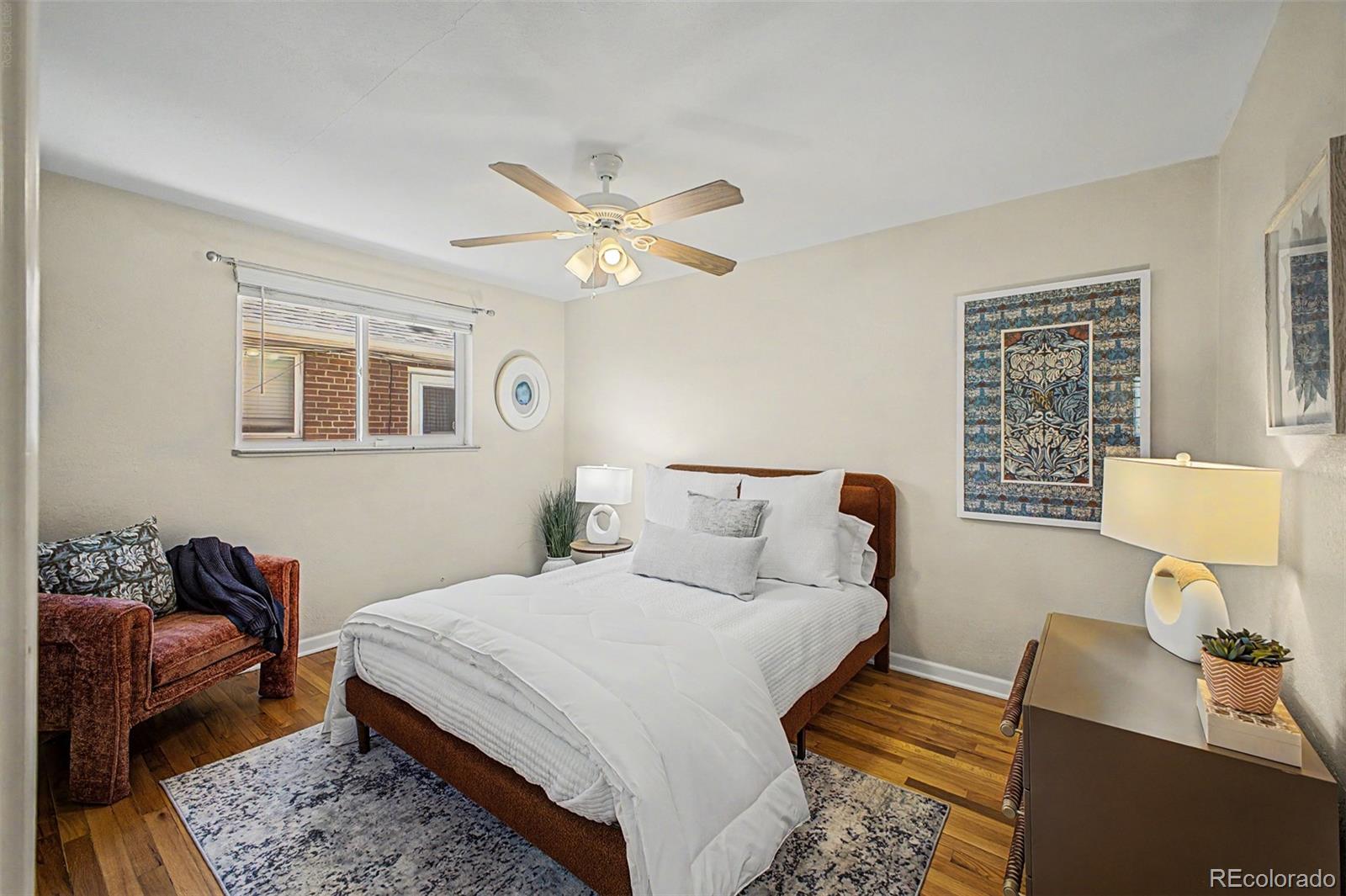 MLS Image #11 for 1414  spruce street,denver, Colorado
