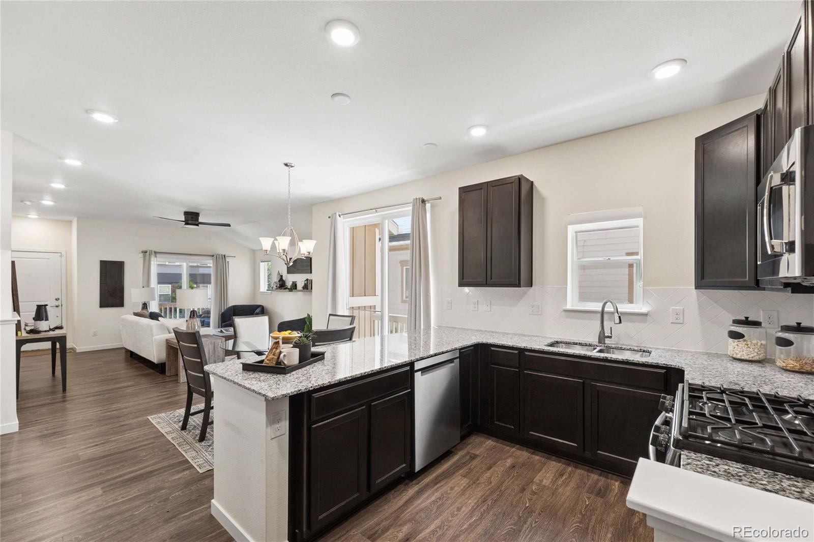 MLS Image #11 for 2887 s fox street,englewood, Colorado
