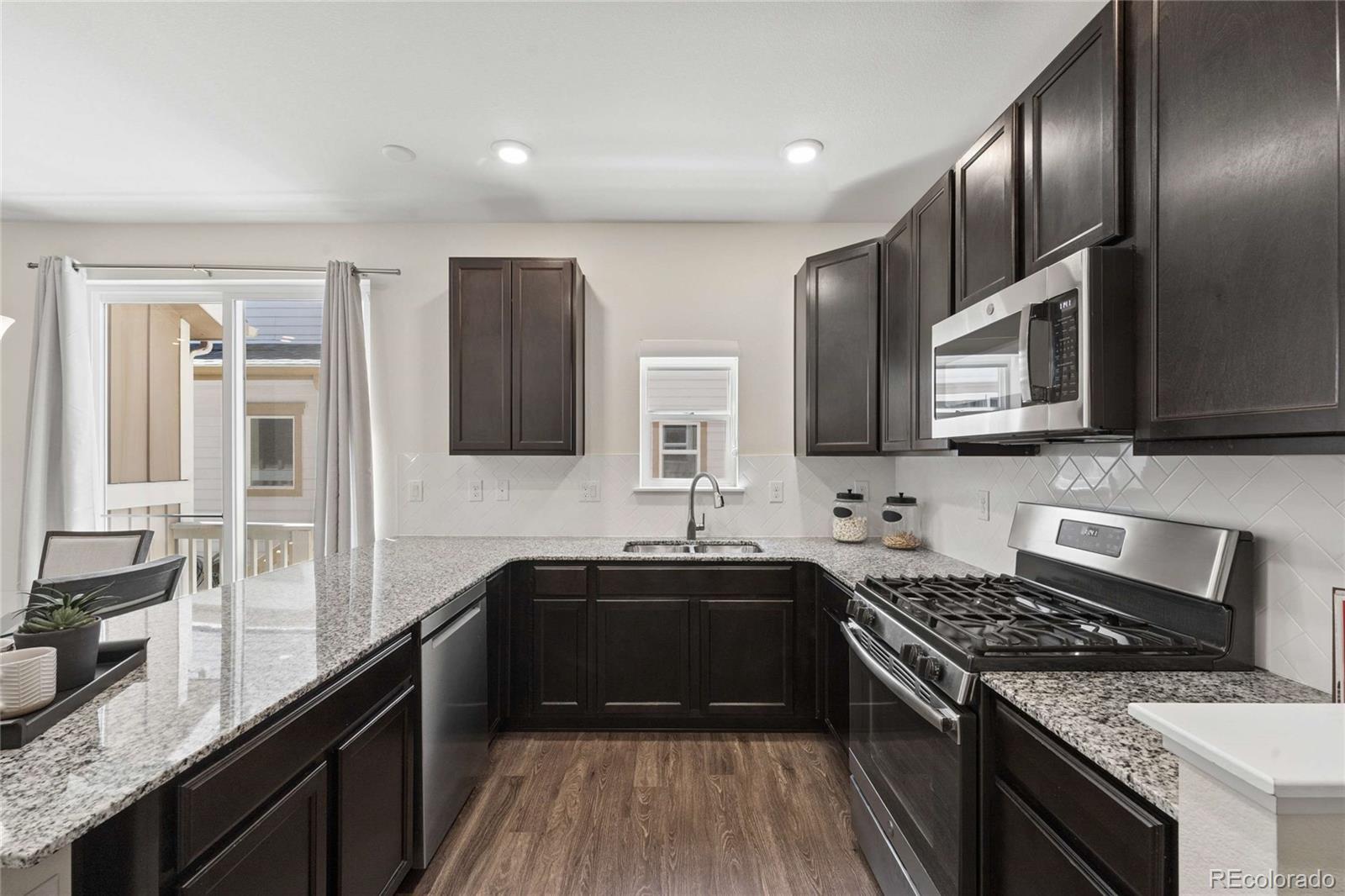 MLS Image #12 for 2887 s fox street,englewood, Colorado