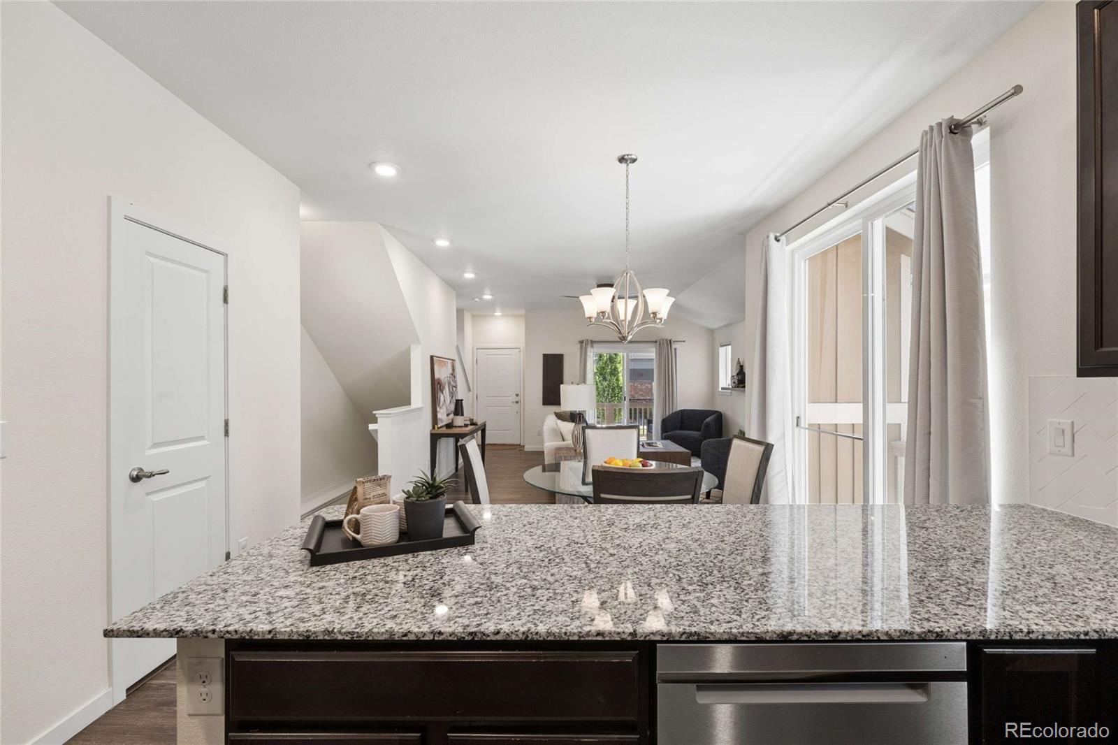 MLS Image #13 for 2887 s fox street,englewood, Colorado
