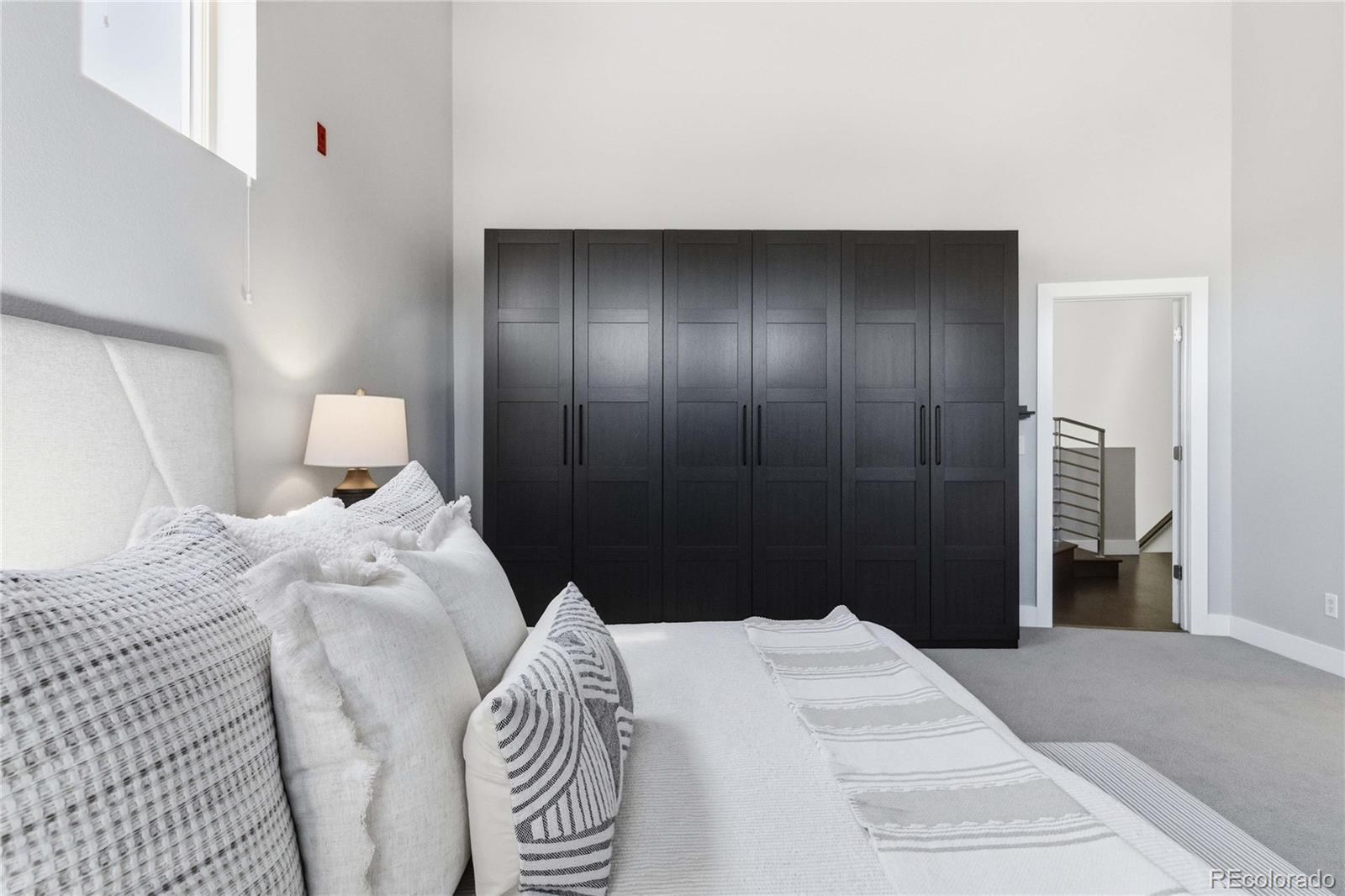 MLS Image #24 for 220  roslyn street,denver, Colorado