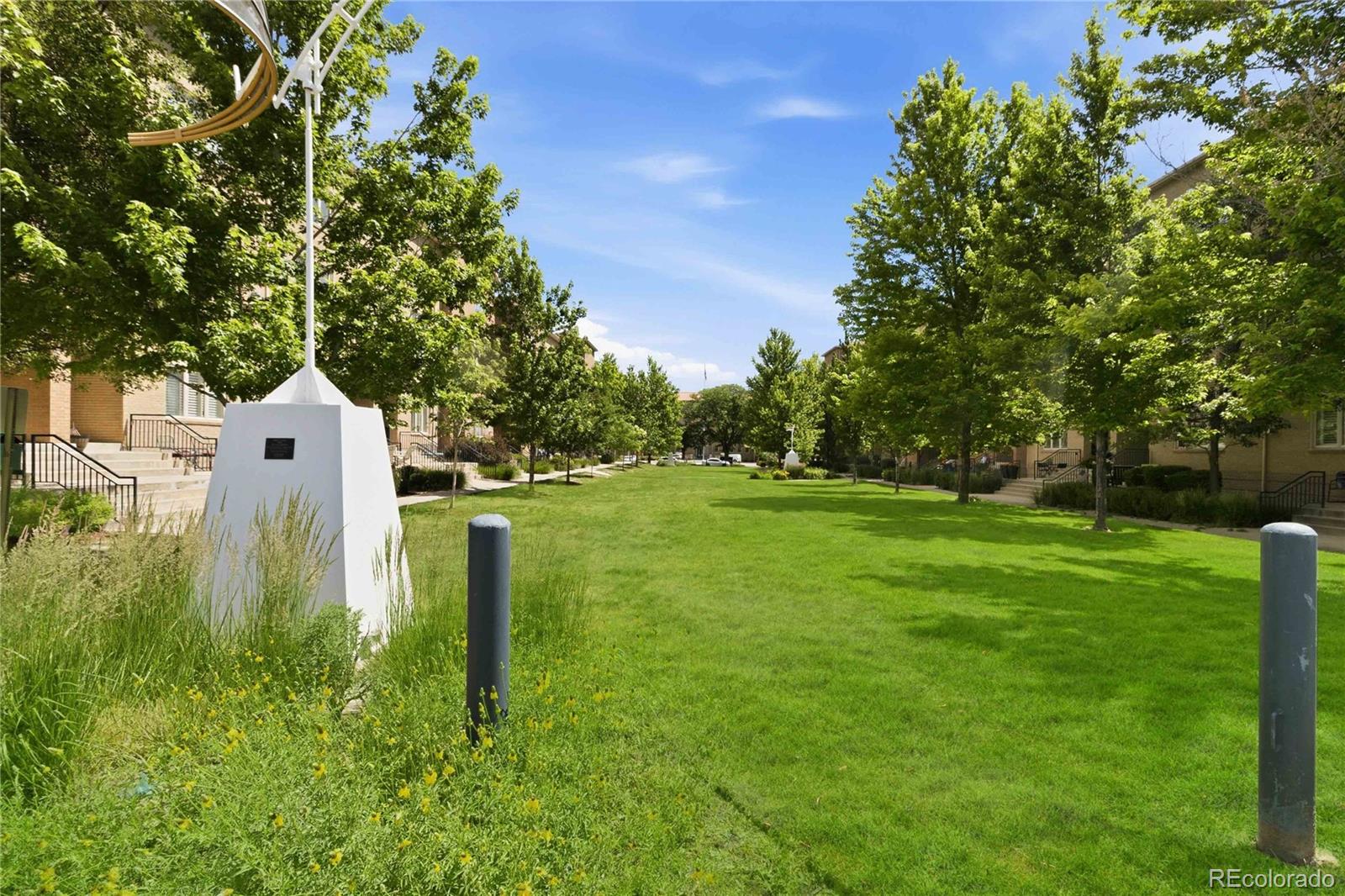 MLS Image #32 for 220  roslyn street,denver, Colorado