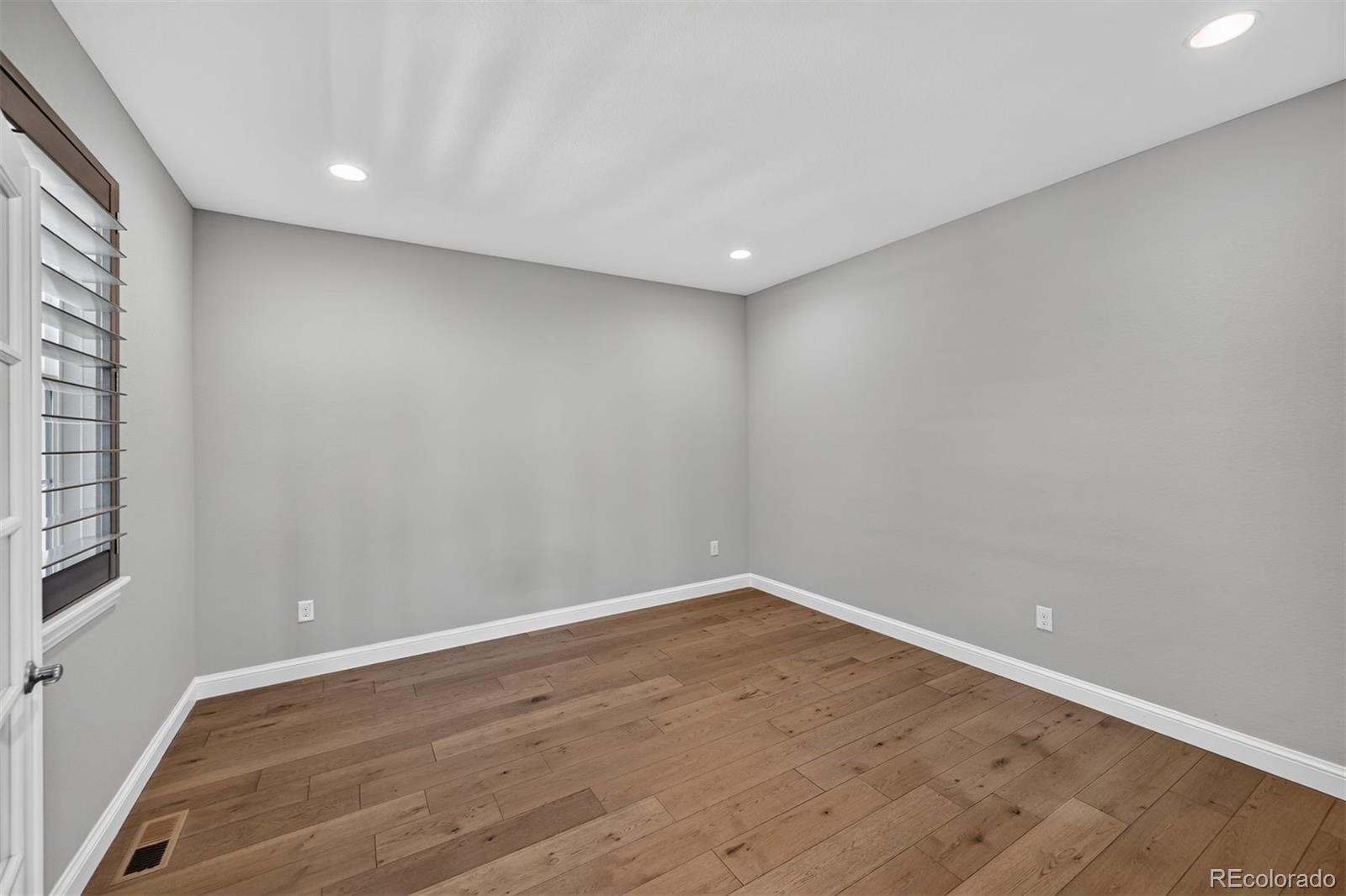 MLS Image #14 for 18111 w 94th lane,arvada, Colorado