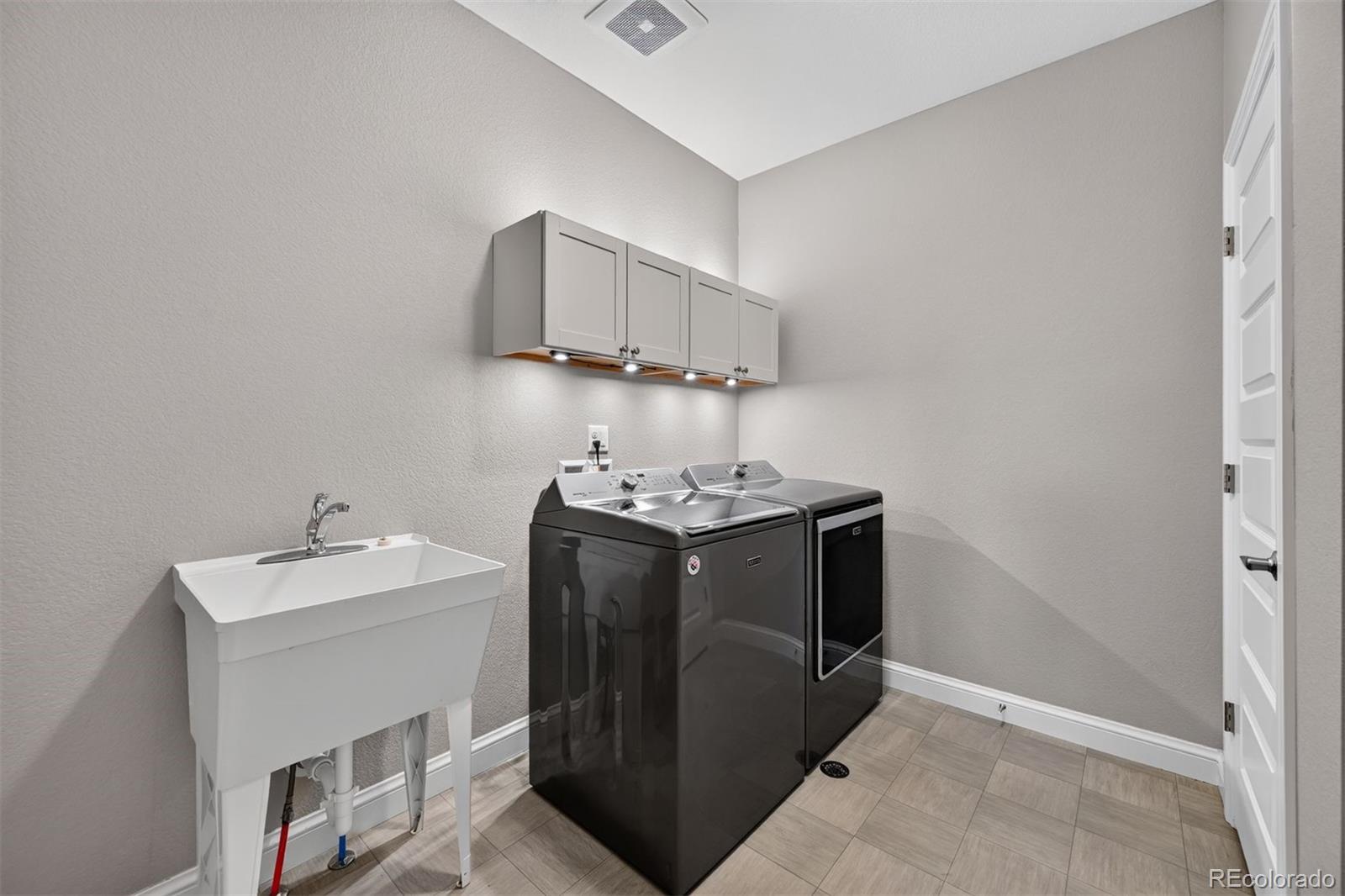 MLS Image #31 for 18111 w 94th lane,arvada, Colorado