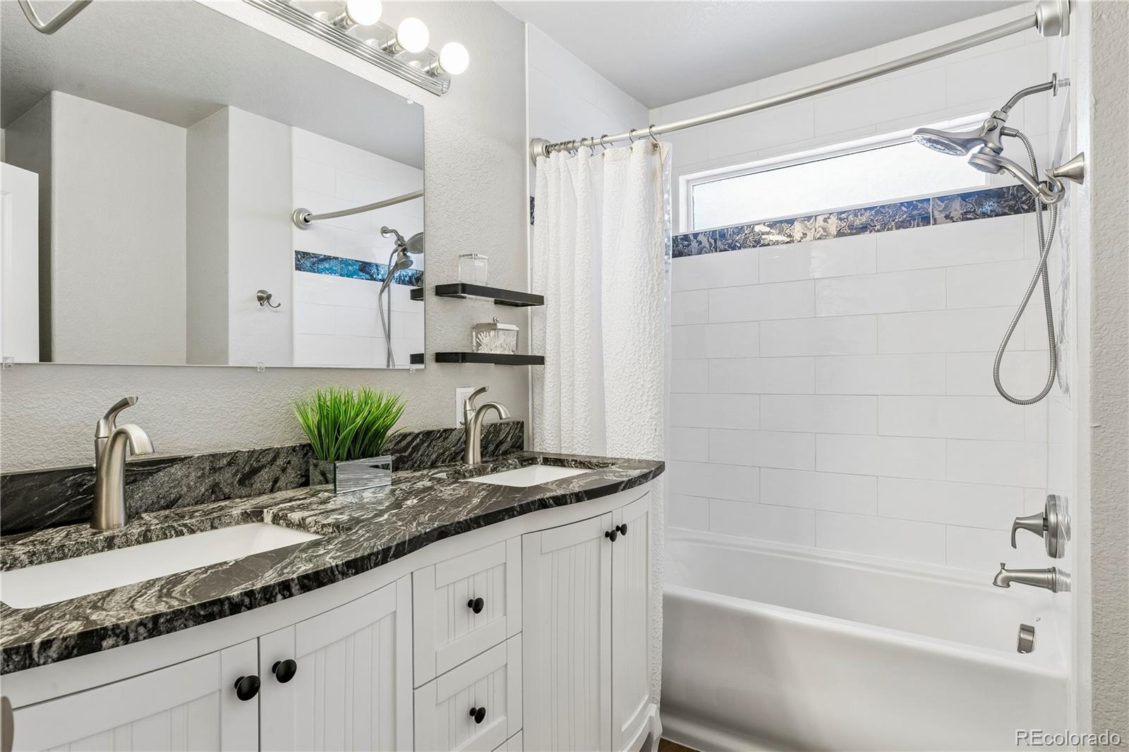 MLS Image #10 for 4348 s queen court,littleton, Colorado