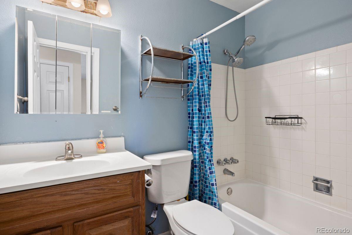 MLS Image #11 for 3347 s laredo court,aurora, Colorado