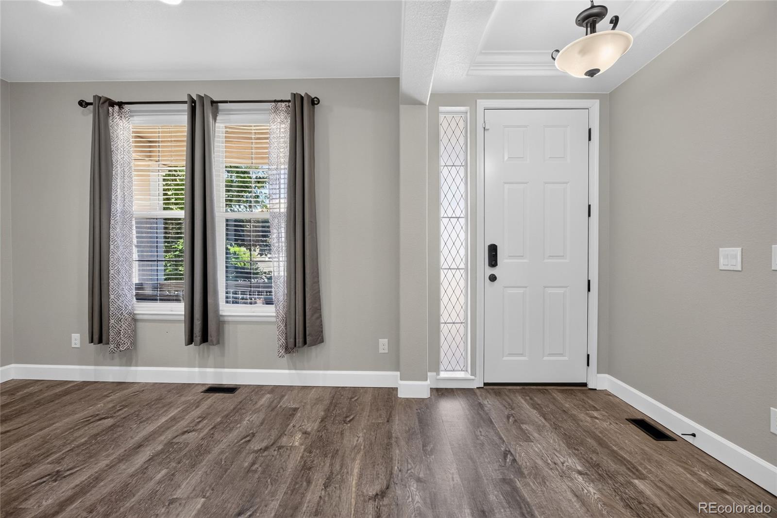 MLS Image #6 for 4862 s versailles court,aurora, Colorado