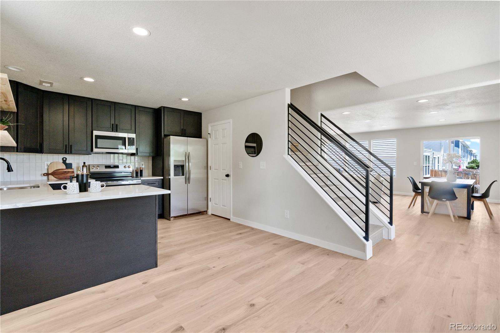 MLS Image #3 for 7810 s kittredge circle,englewood, Colorado