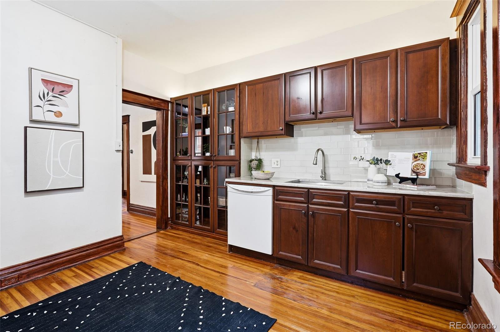 MLS Image #4 for 348  cherokee street,denver, Colorado