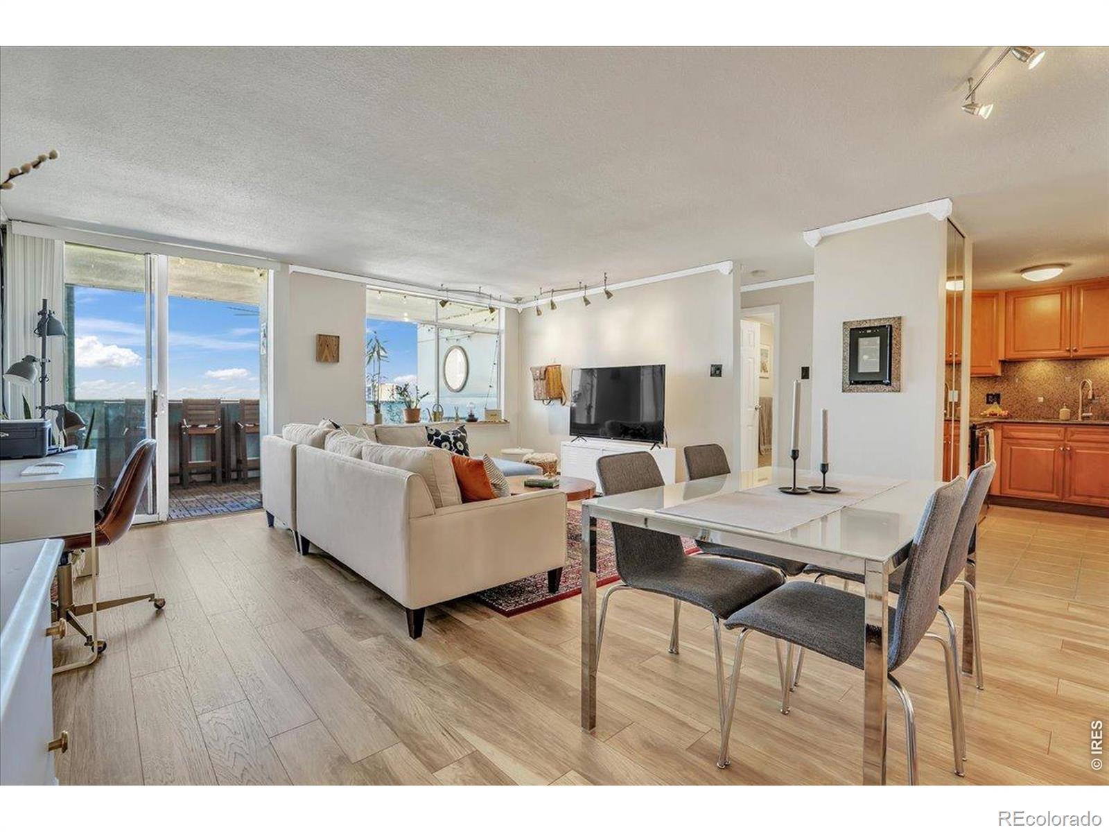 MLS Image #5 for 1029 e 8th avenue 903,denver, Colorado