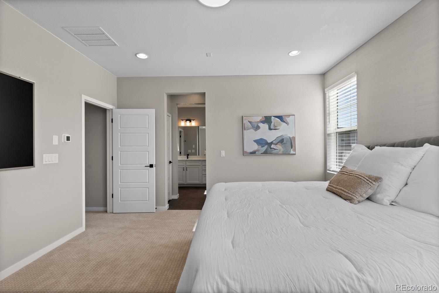MLS Image #14 for 8978  delacorte street,highlands ranch, Colorado