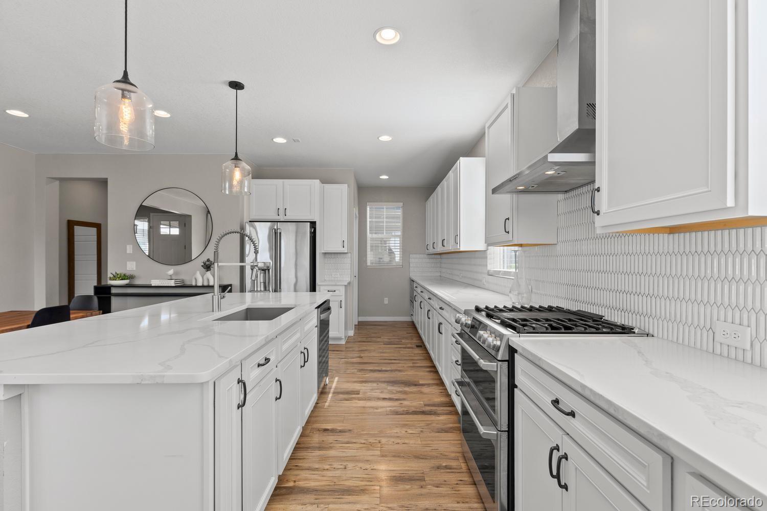 MLS Image #5 for 8978  delacorte street,highlands ranch, Colorado