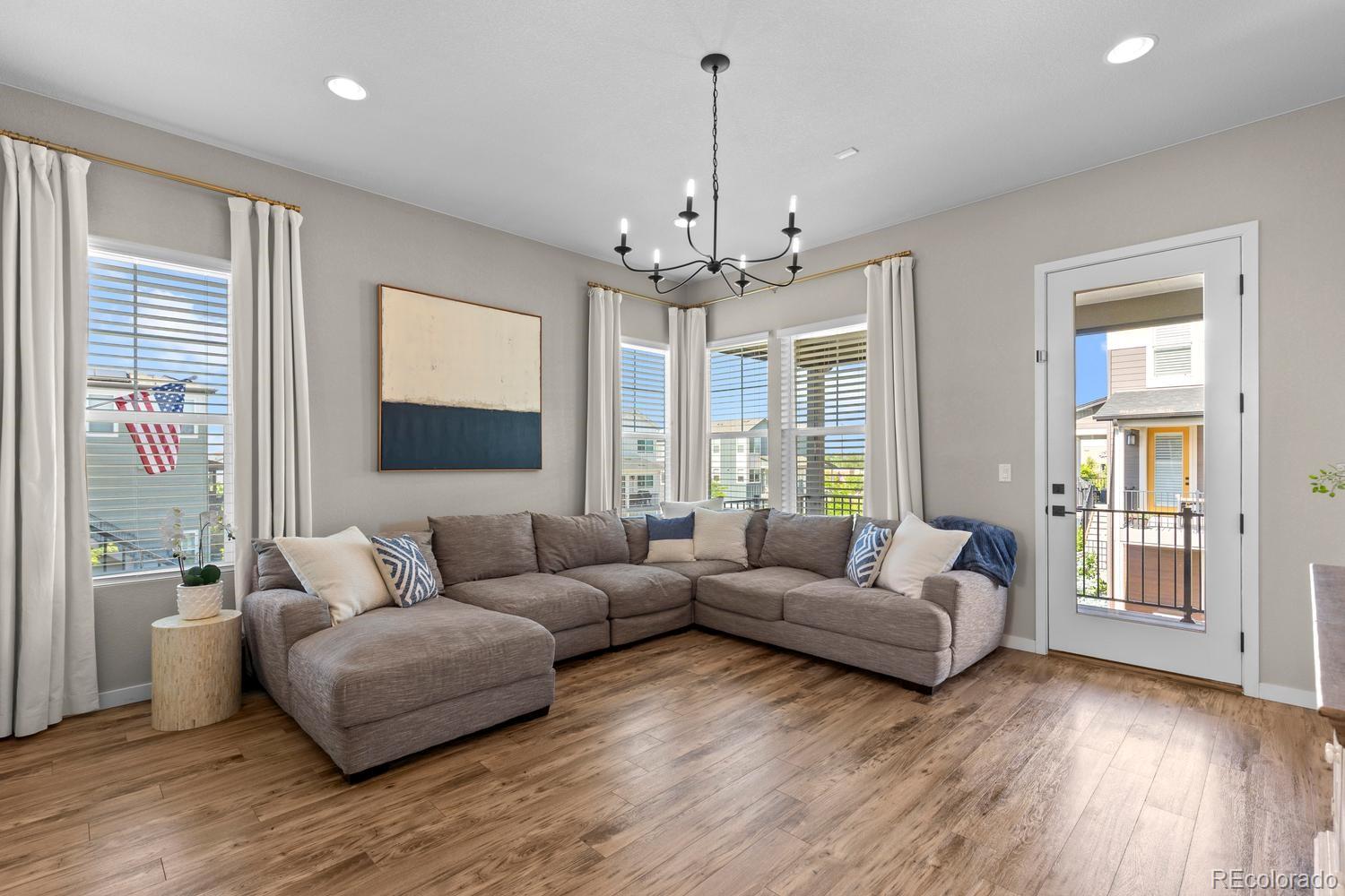 MLS Image #9 for 8978  delacorte street,highlands ranch, Colorado