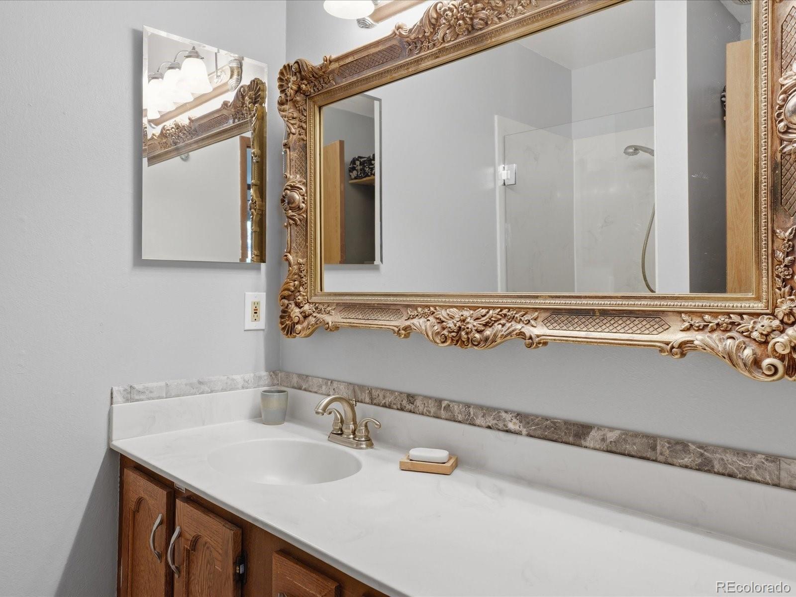 MLS Image #11 for 16636 e rice circle,aurora, Colorado