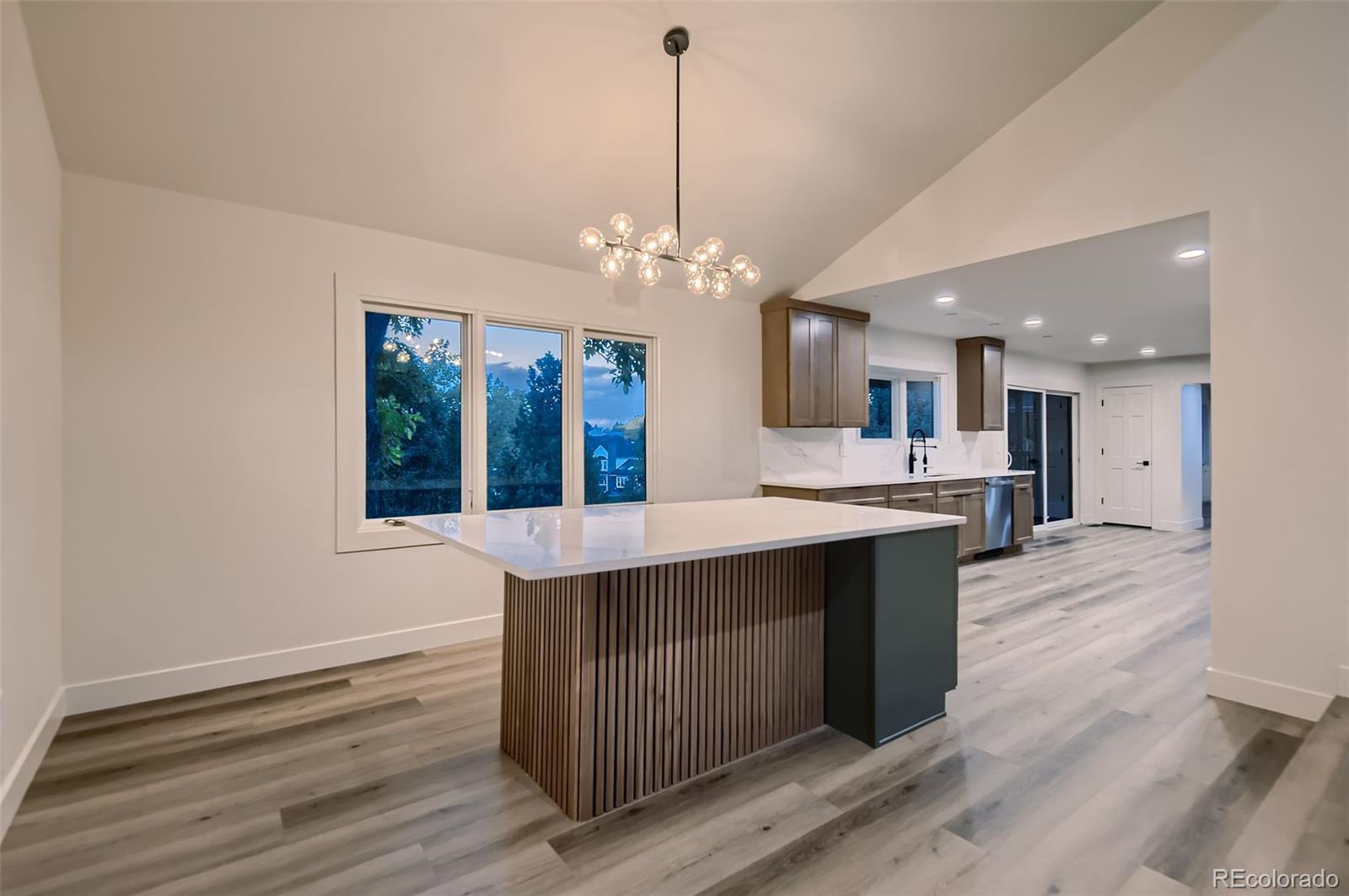 MLS Image #2 for 7635 s cook way,centennial, Colorado