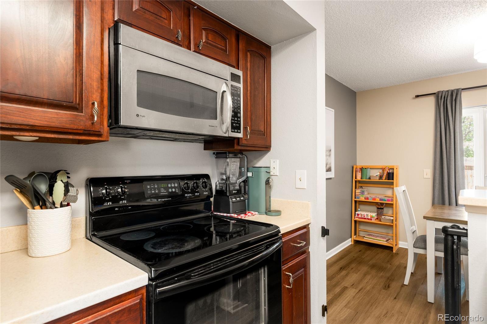 MLS Image #11 for 10279 w fair avenue,littleton, Colorado