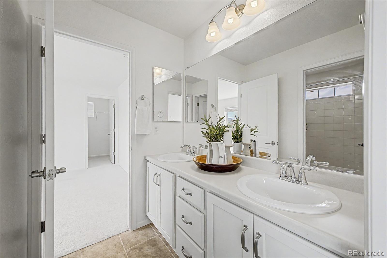 MLS Image #22 for 15263 w 49th place,golden, Colorado