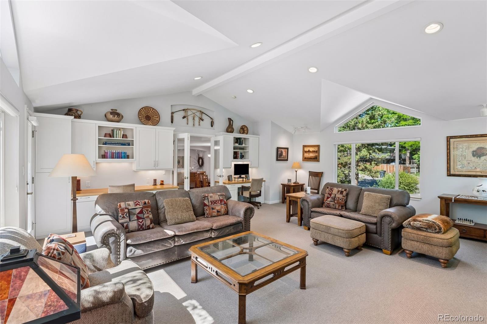 MLS Image #10 for 2083 s alton way,denver, Colorado